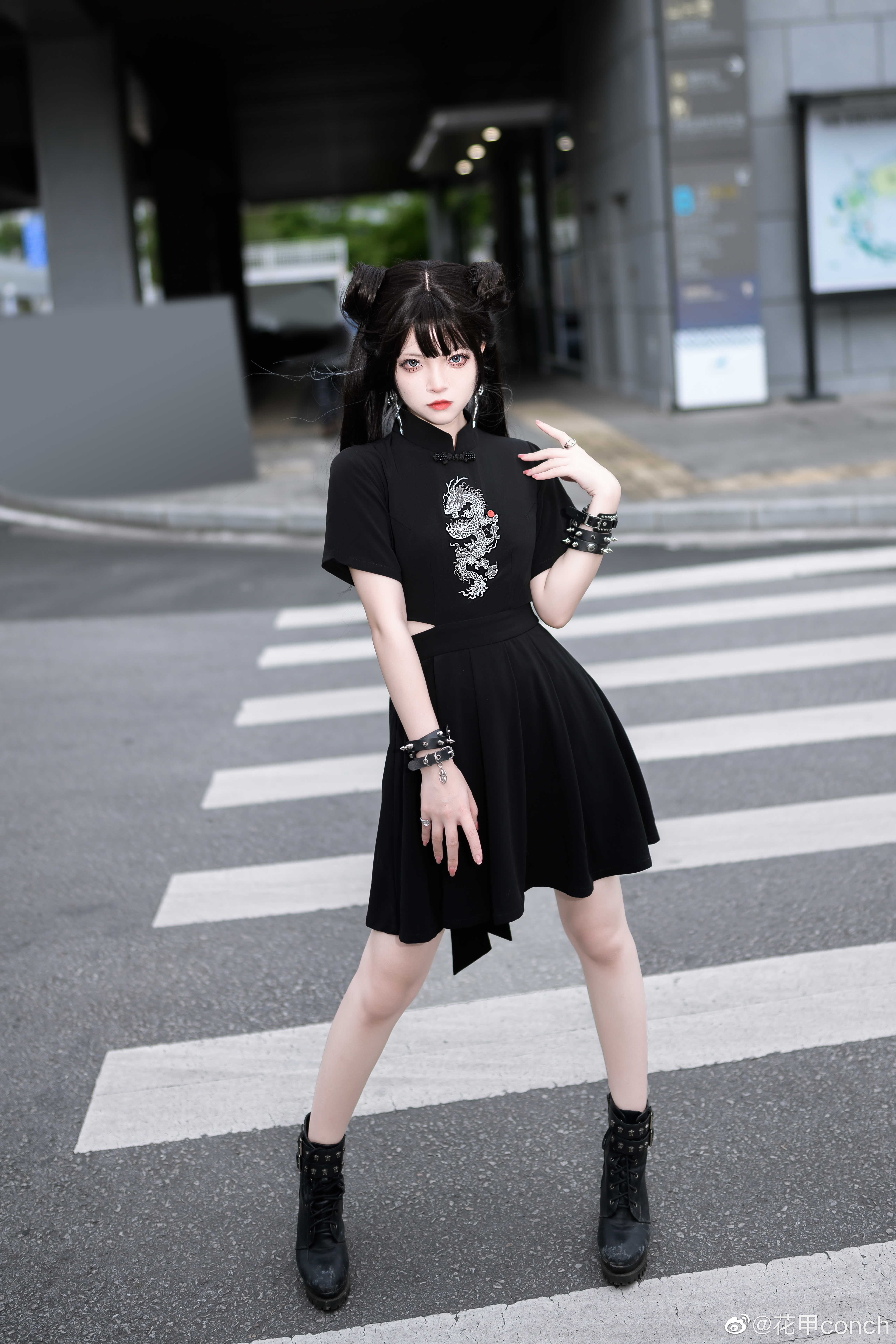 图片[1]-✨ 复古与现代潮流相结合 ✨ 富有高级国风意境@花甲conch-米哈社