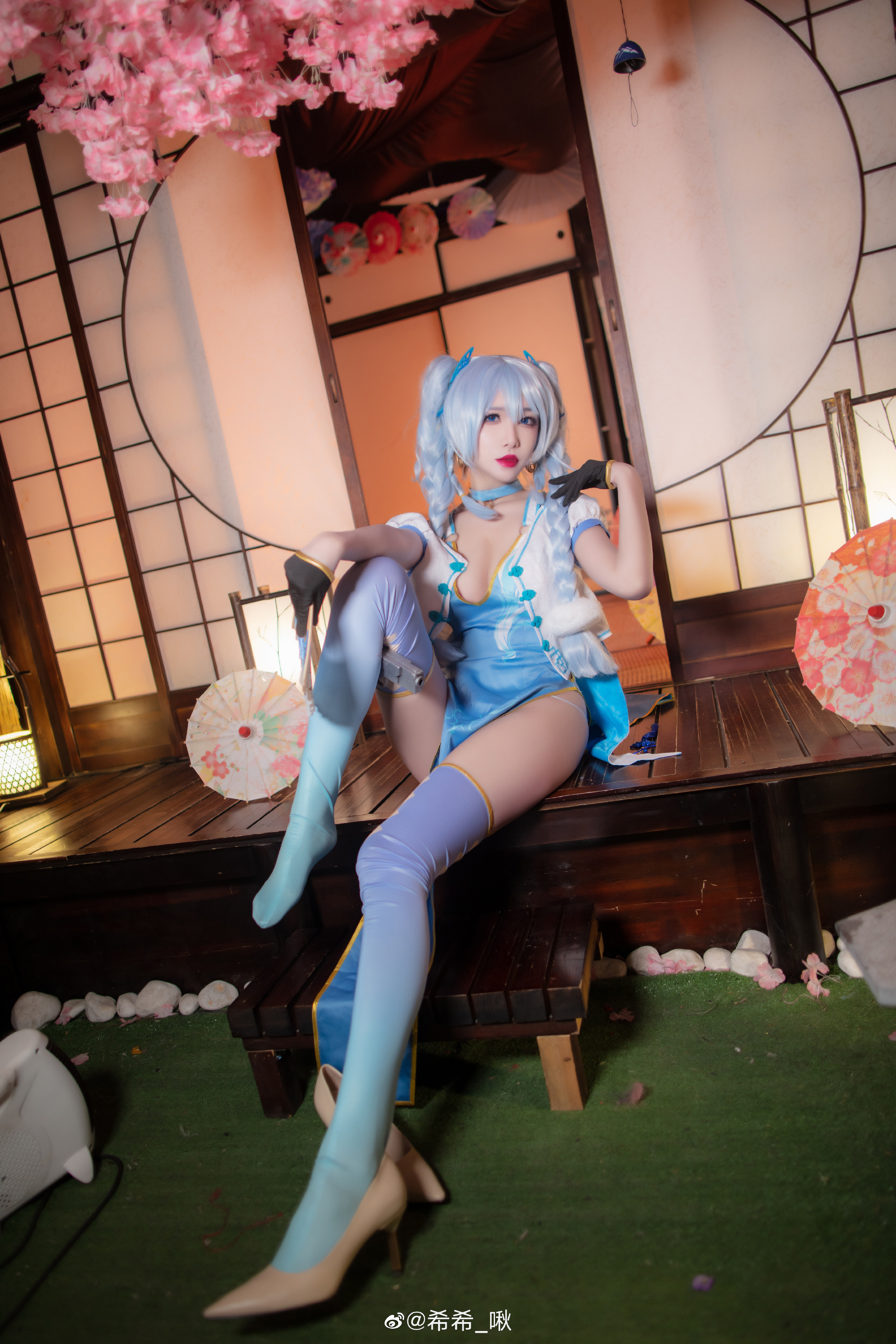 【COS】今天也辛苦你了。下班后我们去夜场的游乐园放松一下怎么样？ 少女前线 PA15翠雀媚@希希_啾 COSPLAY-第4张