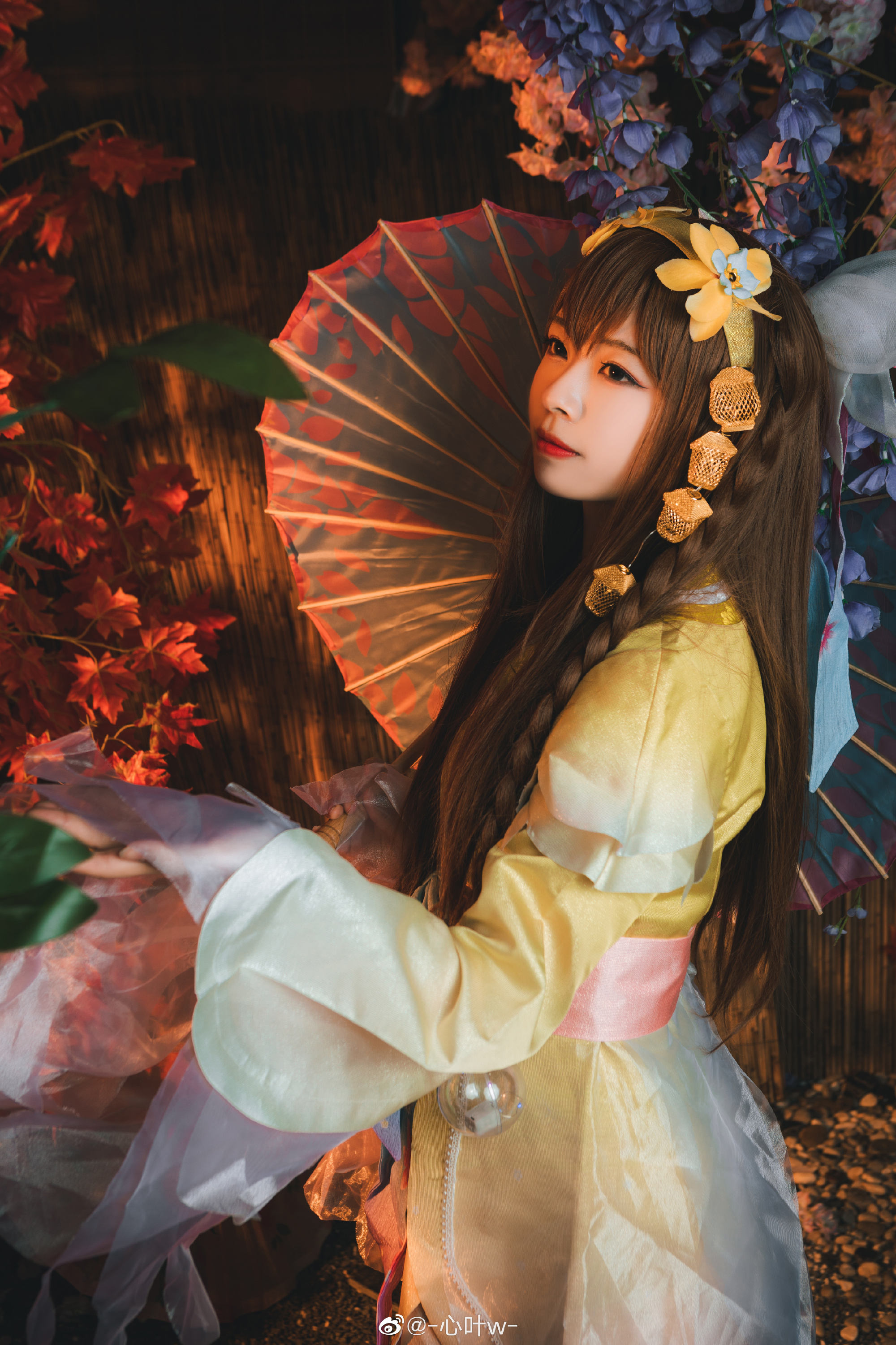 第一次出王者荣耀的cos，娜可露露这套晚萤真的好看 ​​​@-心叶w- COSPLAY-第1张