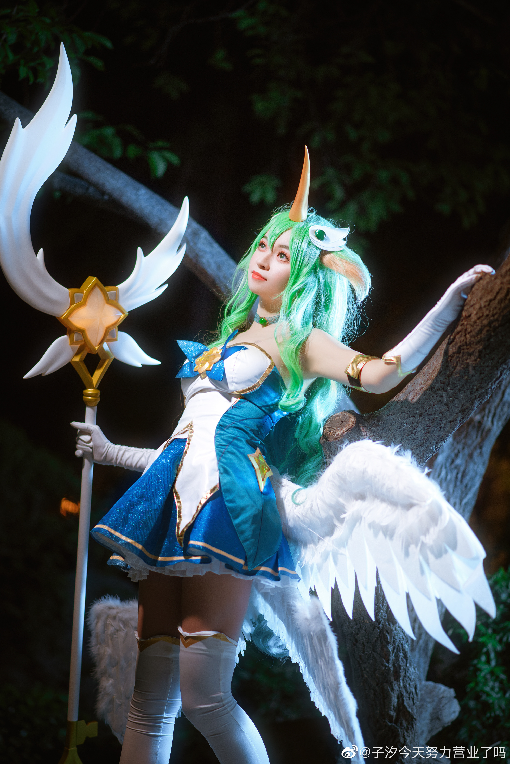 【COS】只要我还活着， 就不会有人遭受苦难 英雄联盟@子汐今天努力营业了吗 COSPLAY-第3张