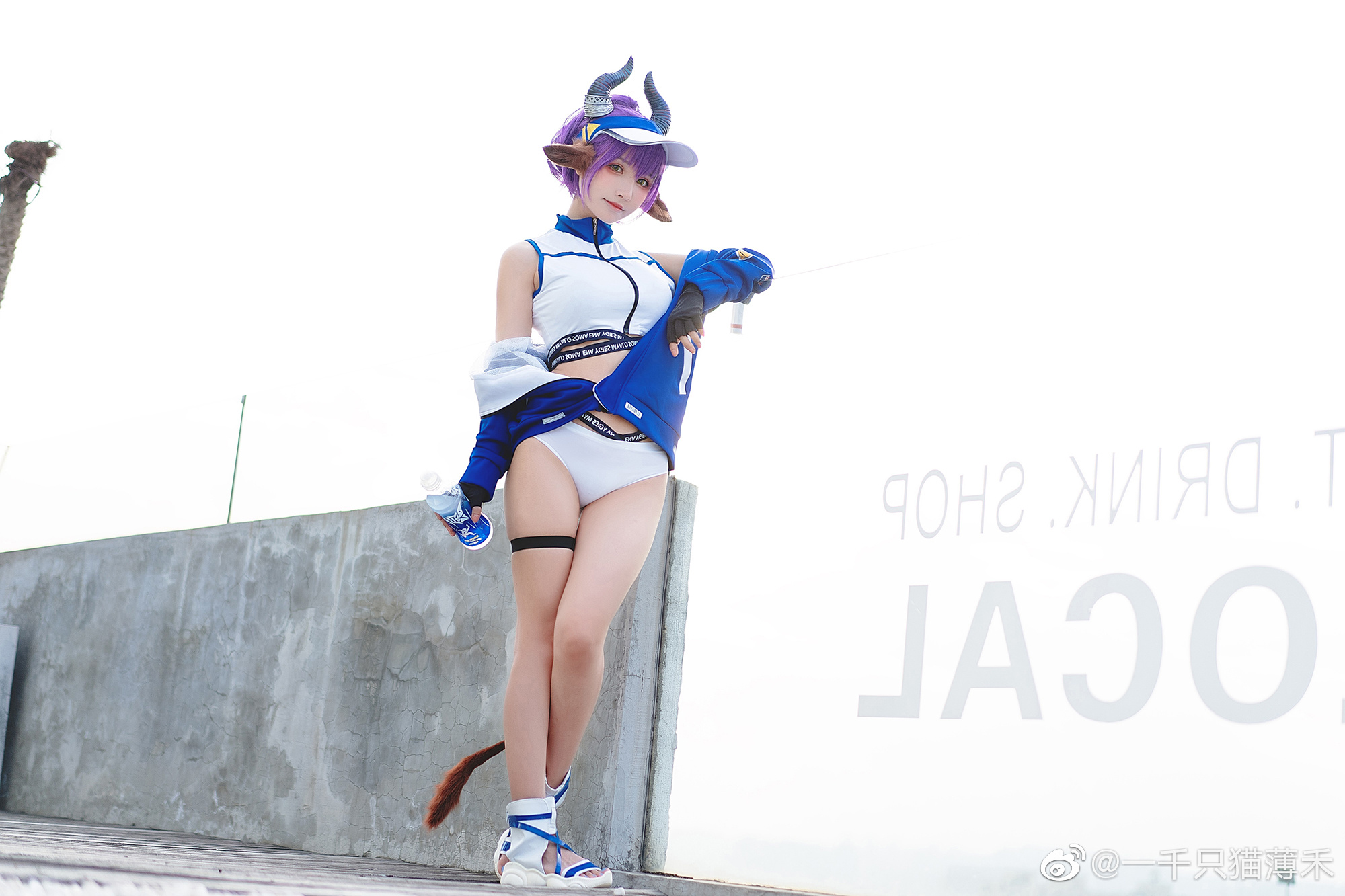 【COS】以小憩来充分放松……吗？真是奢侈的休息方式。 明日方舟  铸铁@一千只猫薄禾 COSPLAY-第1张