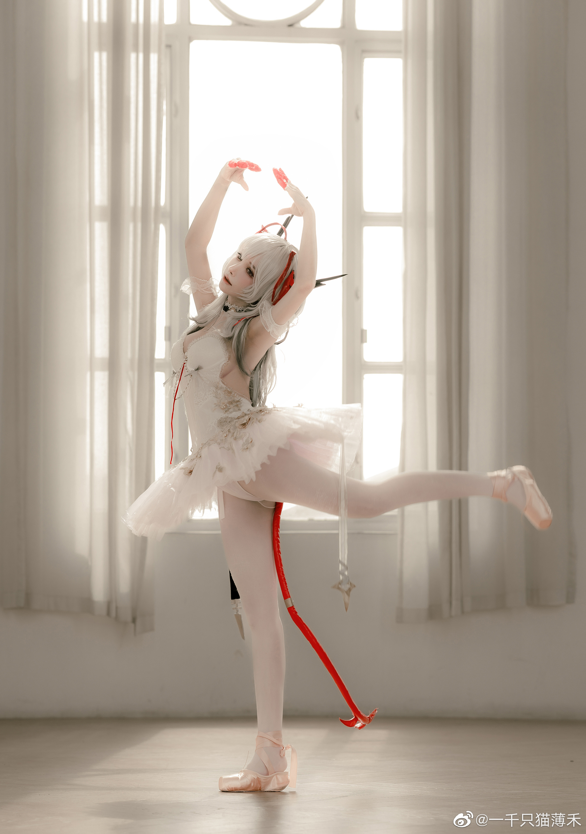 【COS正片】明日方舟 芭蕾w@一千只猫薄禾 COSPLAY-第5张