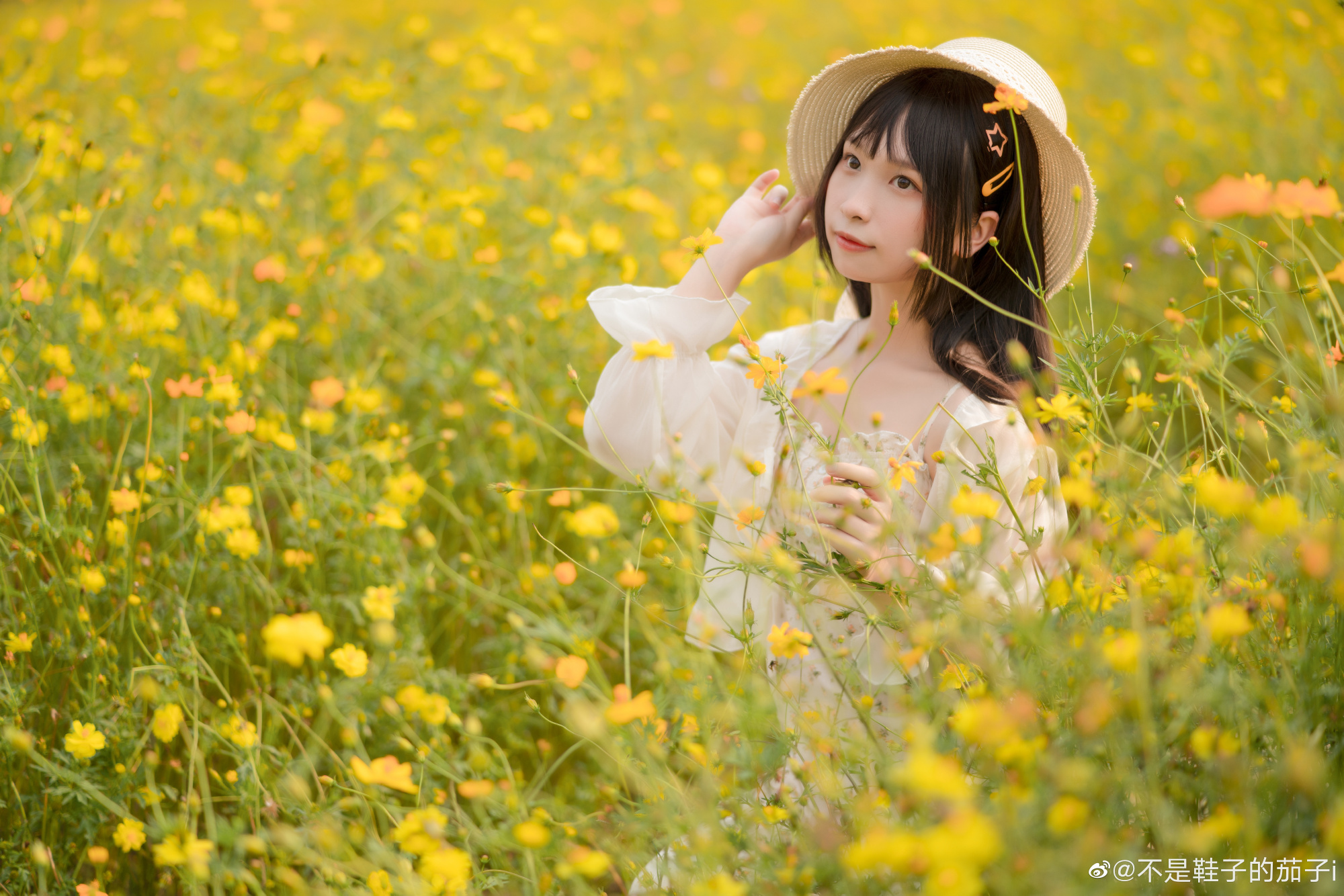 少女写真 ?六一快乐吖～记得和你的小朋友去看一下花海哦@不是鞋子的茄子i 摄影-第6张
