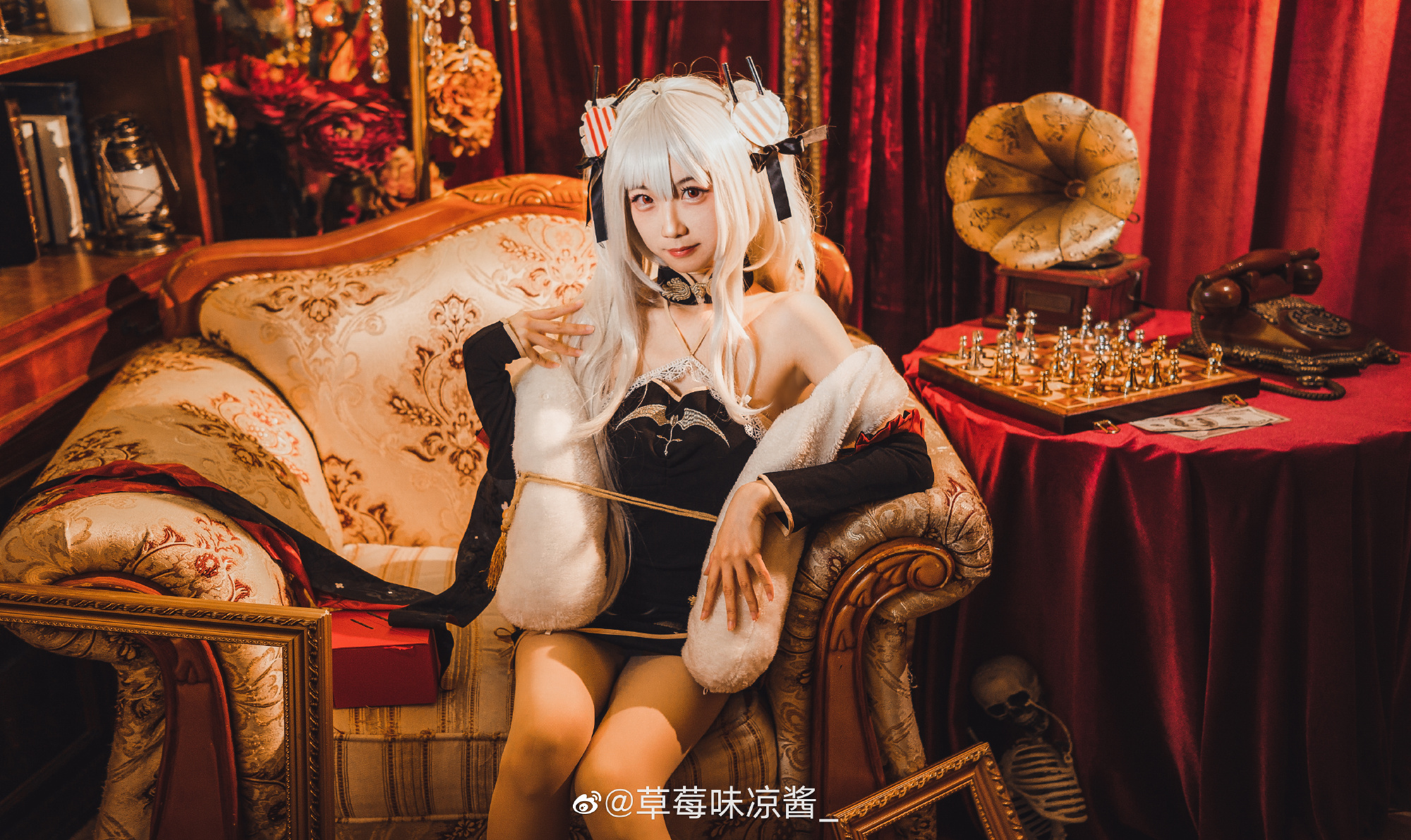 人家的新衣服怎么样？超喜欢？还是最喜欢？ 碧蓝航线 吸血鬼@草莓味凉酱_ COSPLAY-第2张