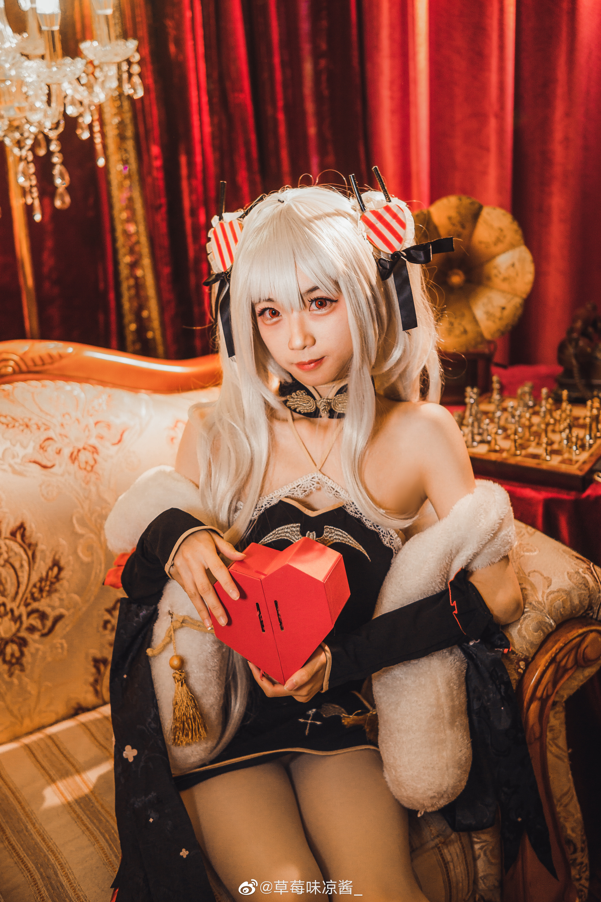 人家的新衣服怎么样？超喜欢？还是最喜欢？ 碧蓝航线 吸血鬼@草莓味凉酱_ COSPLAY-第3张