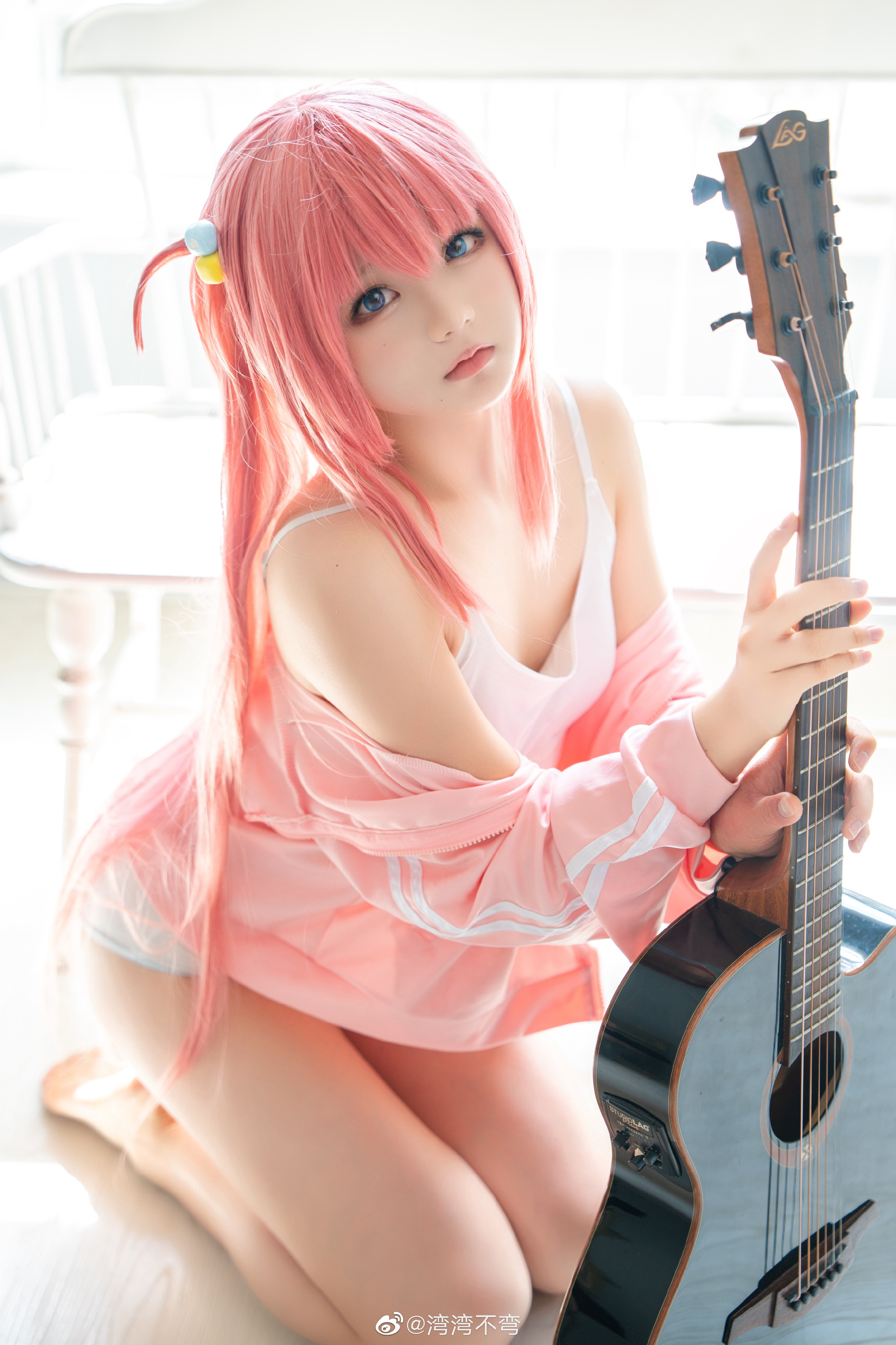 表面是社恐小孤独，网络上吉他英雄，但是瑟瑟 孤独摇滚@湾湾不弯 COSPLAY-第7张