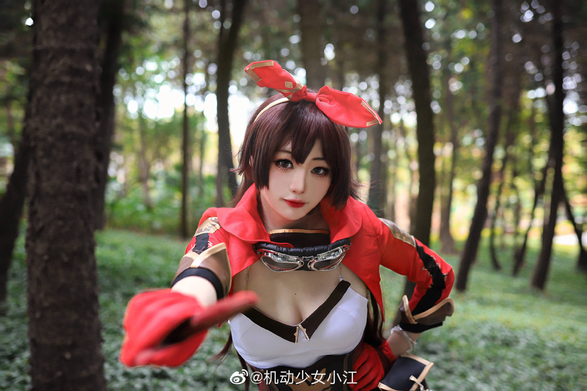 【COS】那一天我在森林里遇见了火红色的女孩 原神安柏@机动少女小江 COSPLAY-第9张