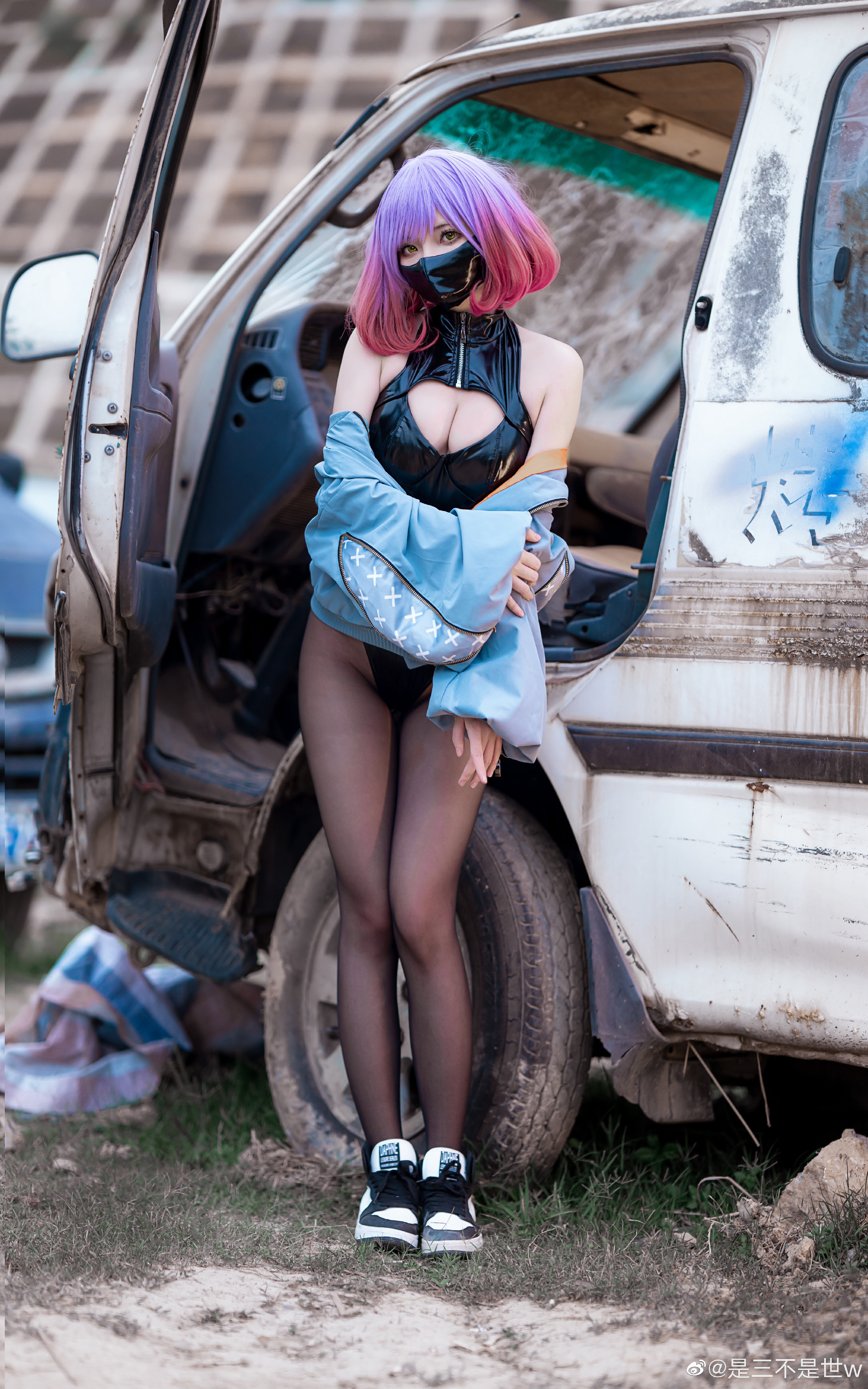 四目相对的时候，你的心也在对我说欢迎光临吗.@是三不是世w COSPLAY-第3张