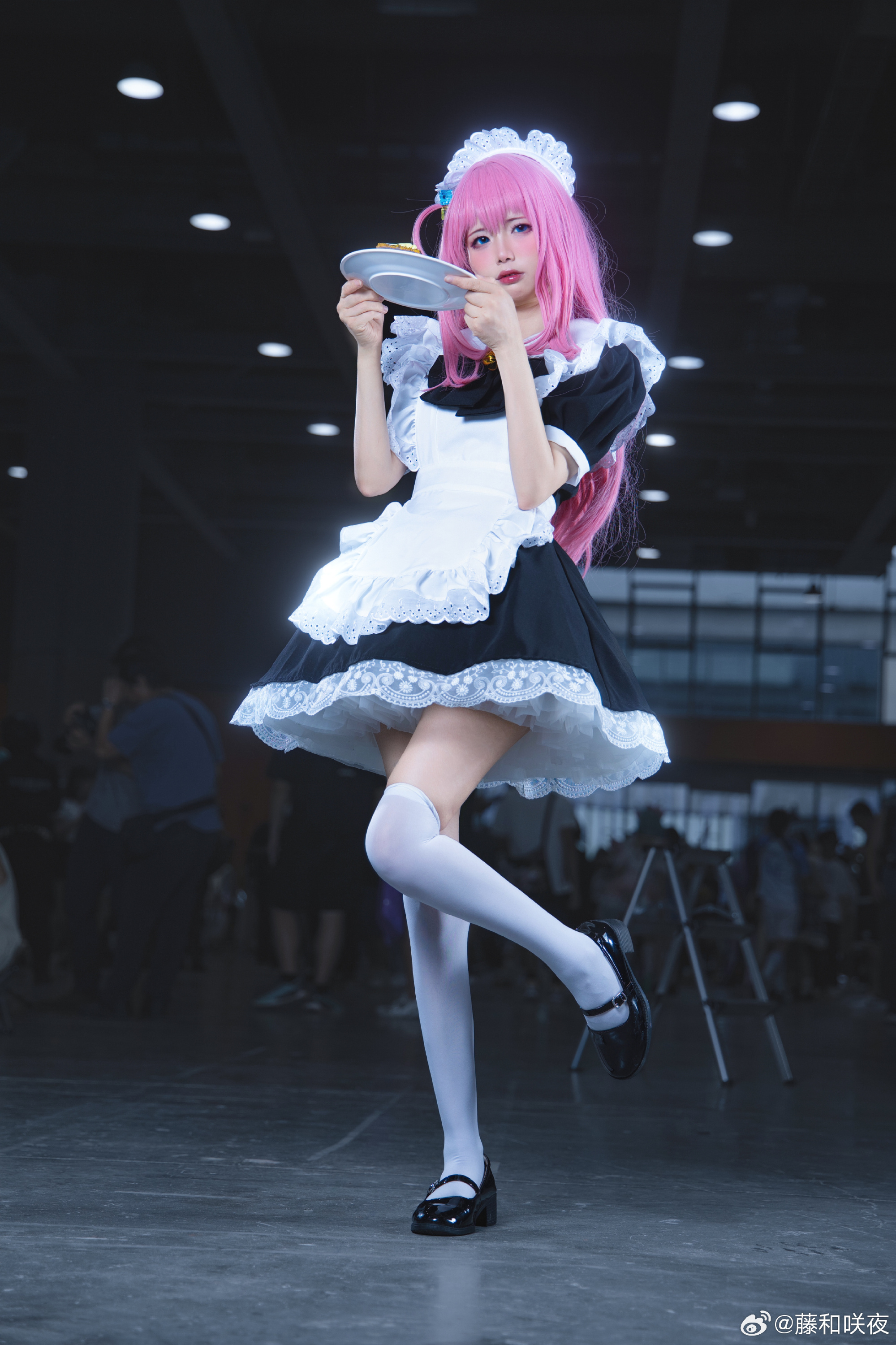 孤独摇滚 后藤一里 女仆装波奇酱~(⸝⸝>  <⸝⸝)~ぎゅ～♡@藤和咲夜 COSPLAY-第6张