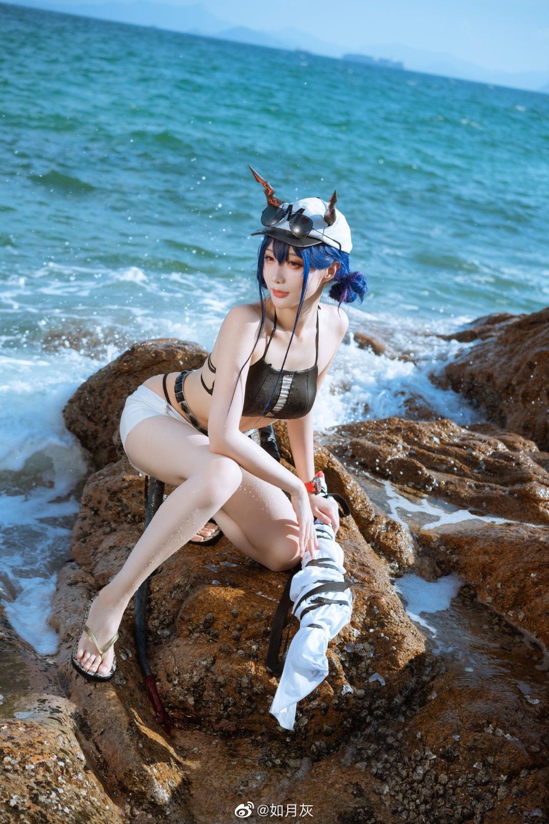 音乐节? 怎么少得了龙门警察。呸。是女游客才对。@如月灰 COSPLAY-第9张