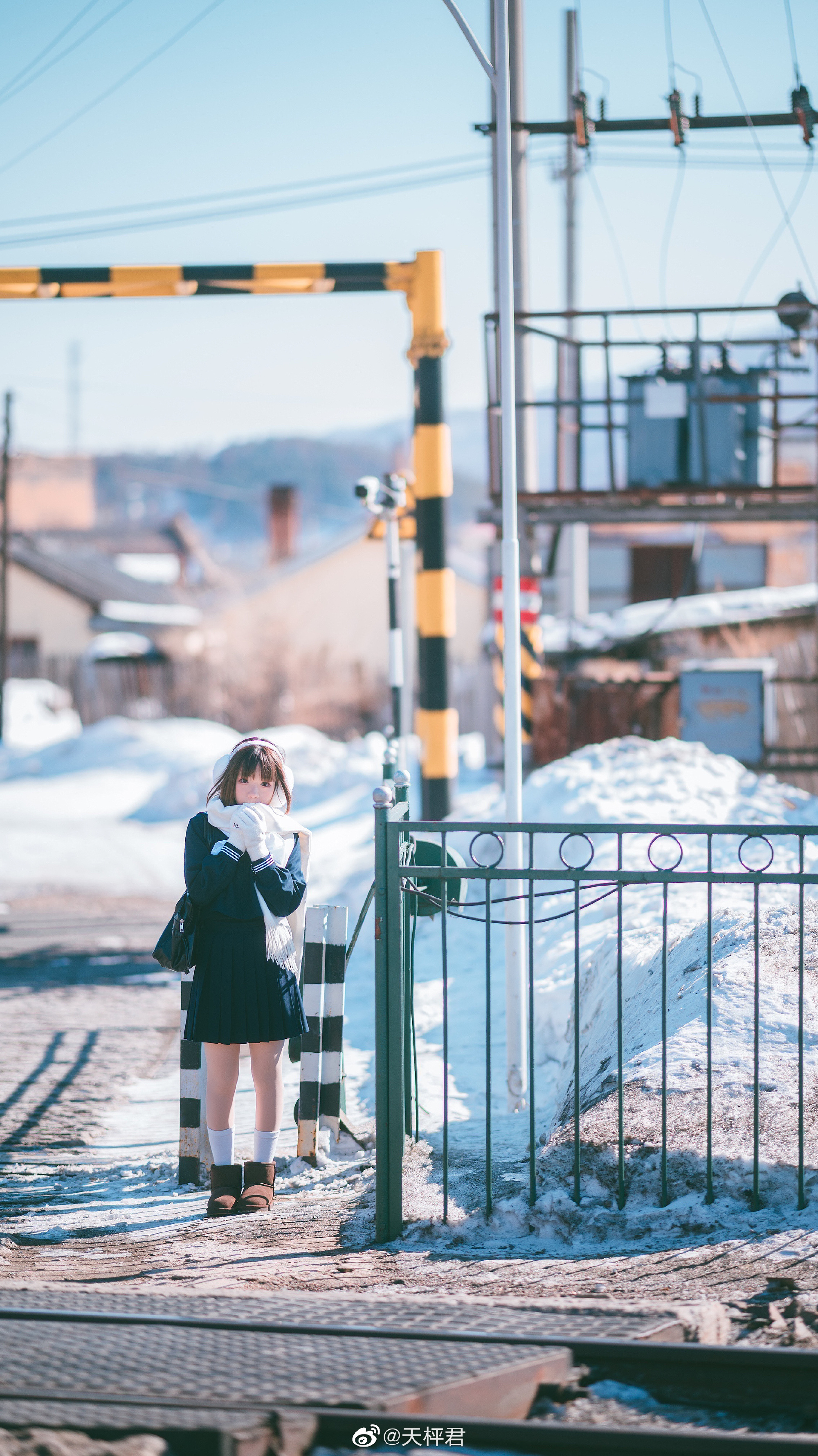 【JK制服】列车穿过长长的隧道，便进入了雪的国度@天枰君 JK-第11张