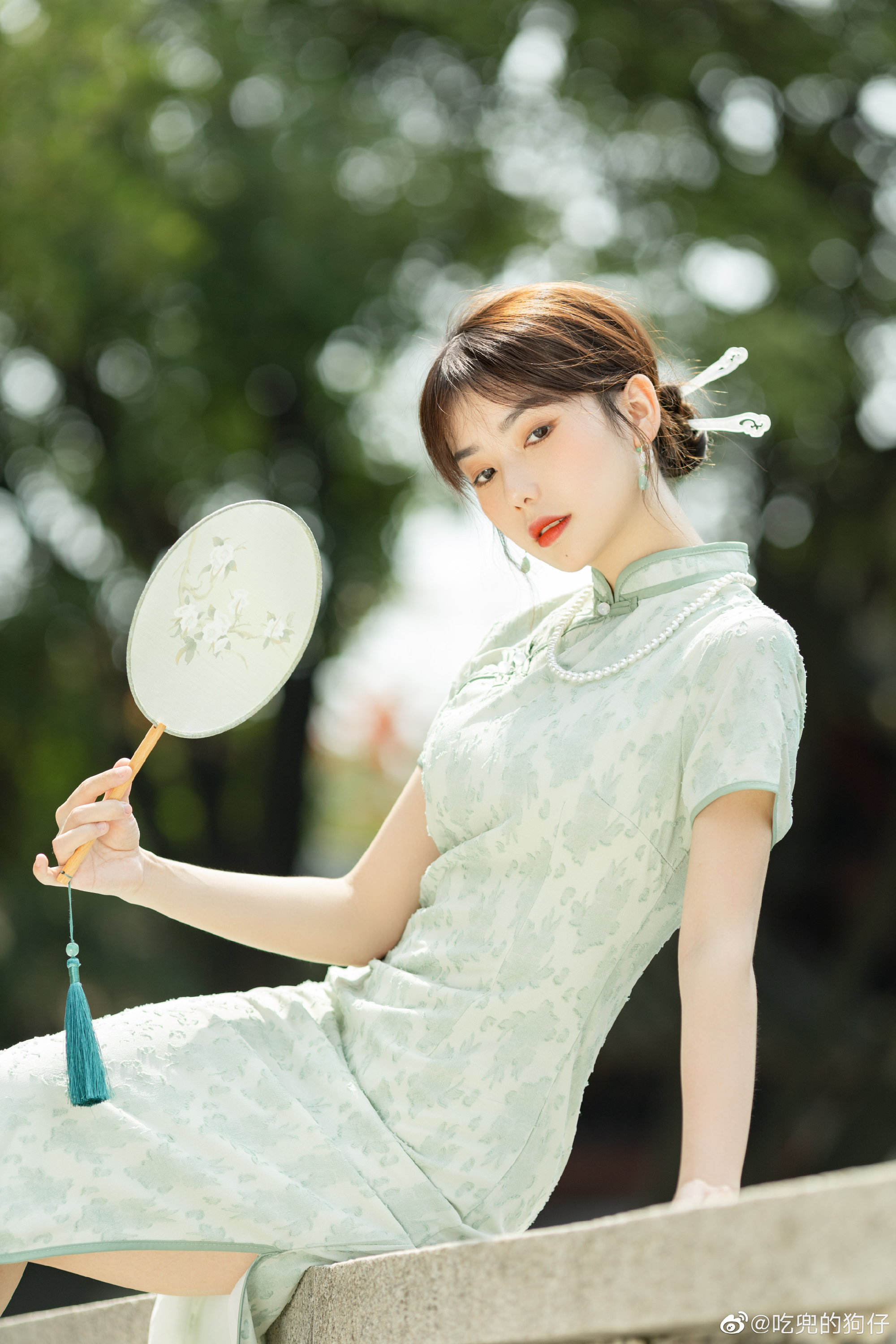 【COS正片】即便是紧紧拥抱，也不会刺伤你的。少女前线  九五式·洋桔梗与她的季节@COSer美绪_Mio COSPLAY-第1张