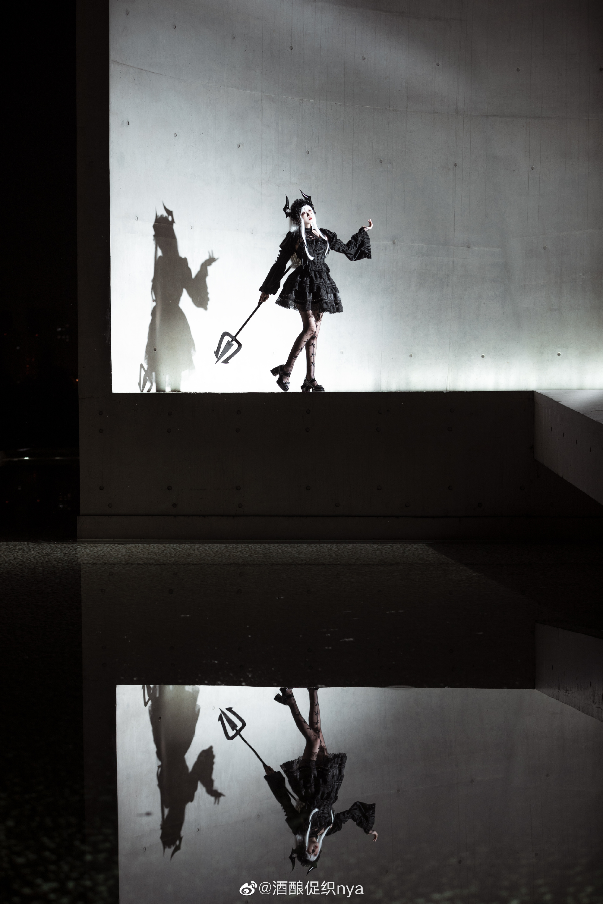 图片[11]-【LOLITA】当漫长的黑夜遮蔽天空，邪恶组织的魔爪就会袭击善良的人类。@酒酿促织nya-米哈社