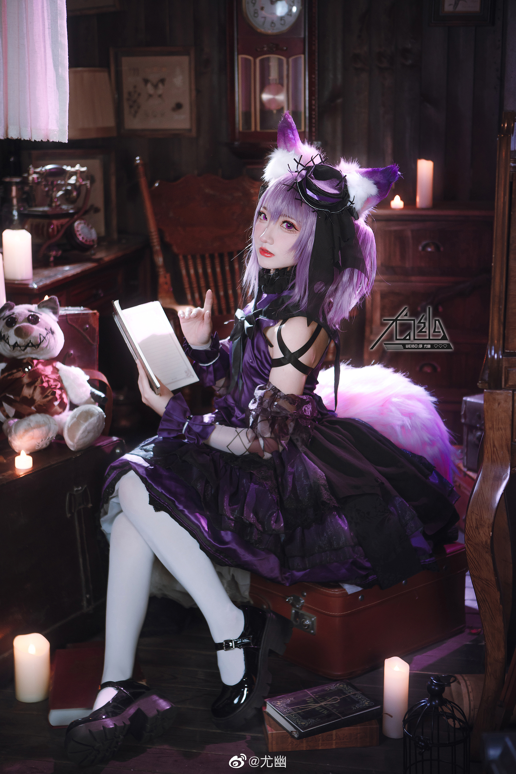 【COS正片】徘徊于廊道间，管理并保护城中各项财产免遭窃贼光顾 明日方舟 巫恋@尤幽 COSPLAY-第3张