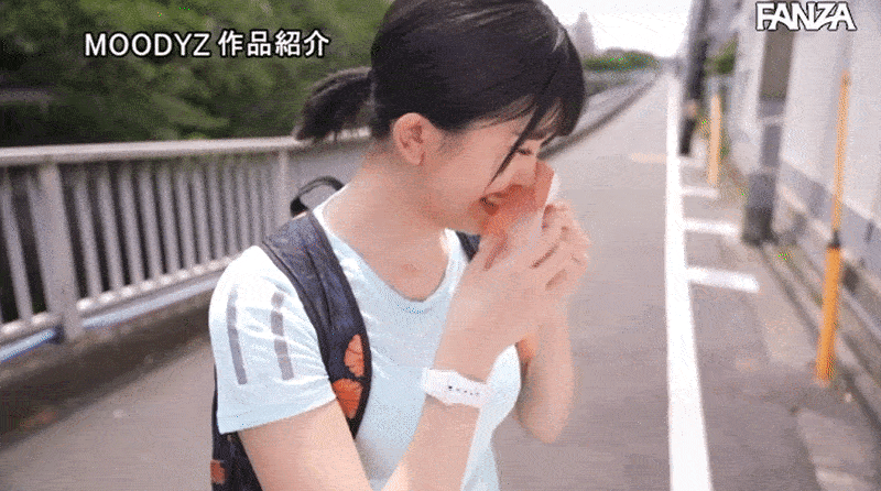 口罩网红下海!顶点女演员预定《明日见未来》首度公开「高颜值」未播先轰动!