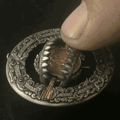 俄罗斯大神Roman Booteen改造的硬币