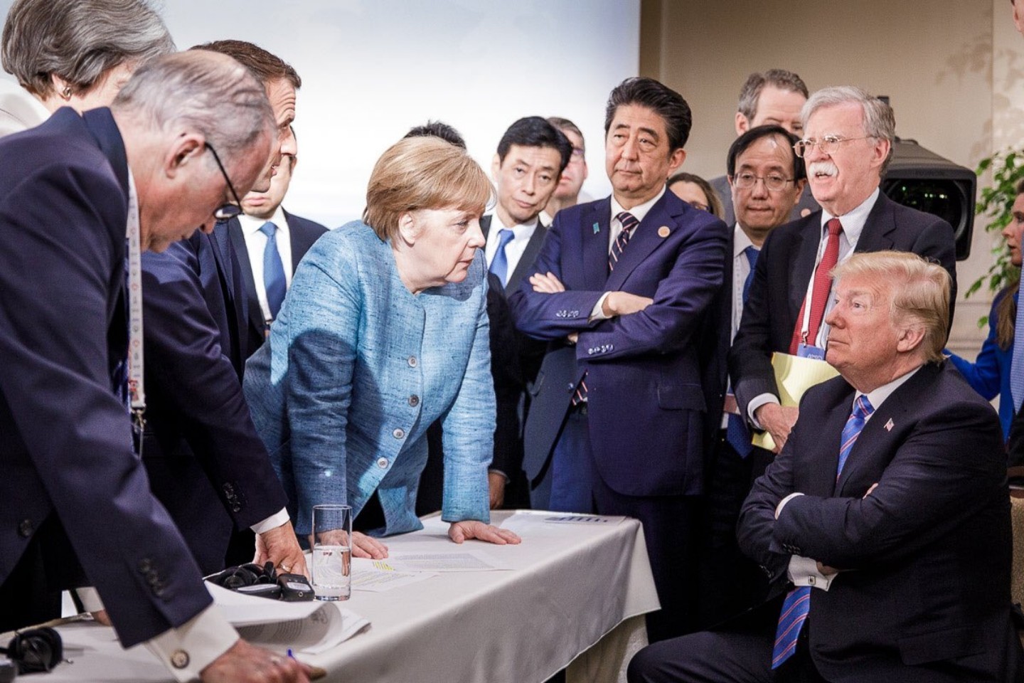 G7峰会 默克尔团队公布了这张照片 