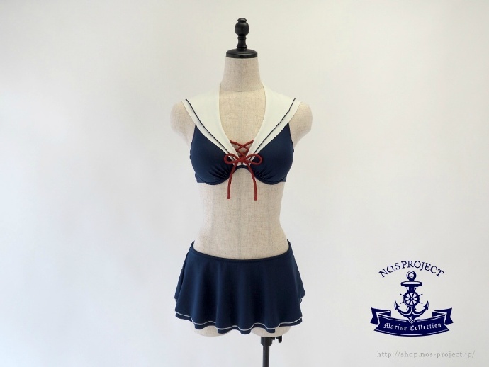  日本人气品牌新推出的「水手服泳装」系列，上线几天就被抢购一空，太棒了~ ​​​​