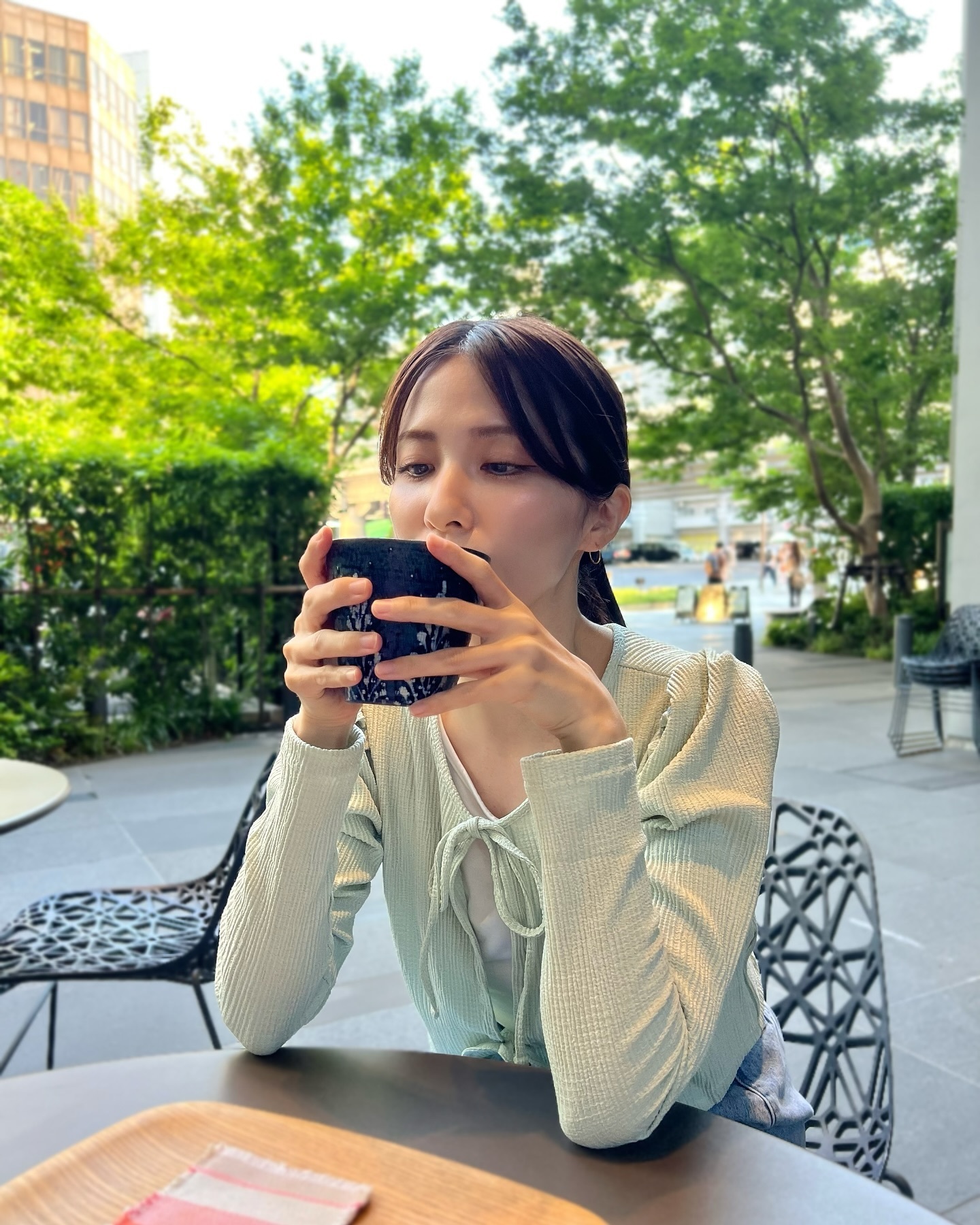 美熟女「戸田れい」真正入得厨房出得厅堂