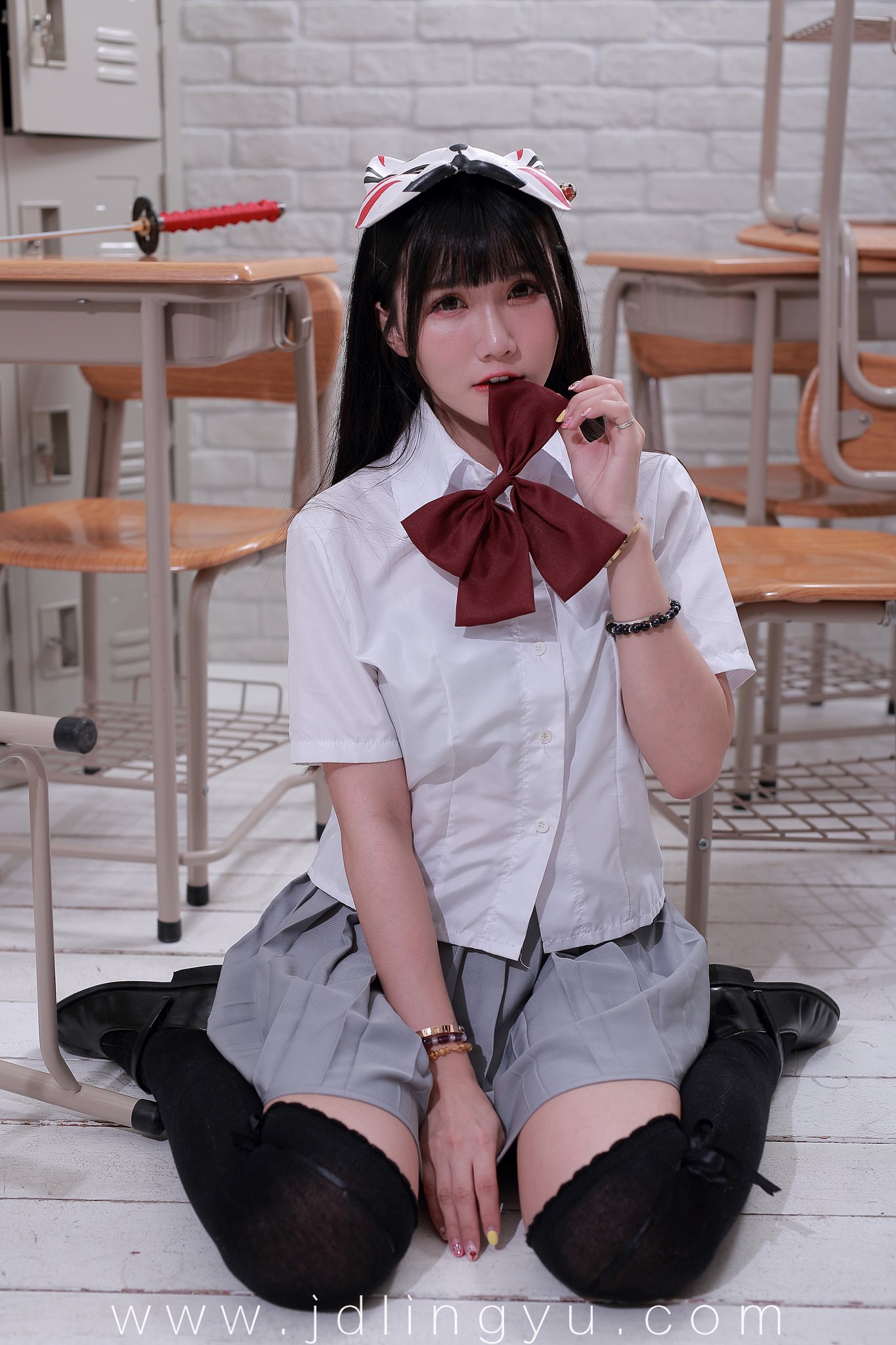今天是绝对领域日！