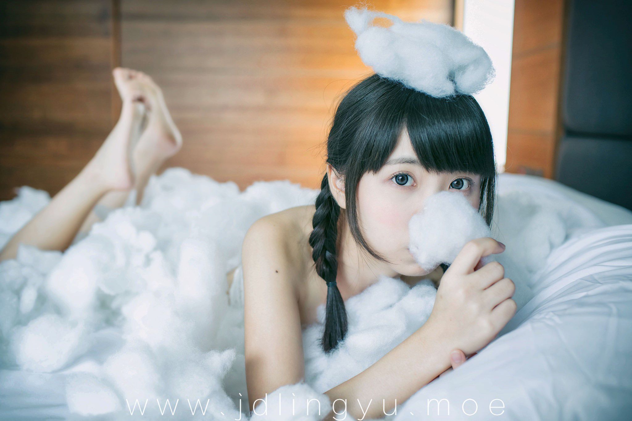 可爱少女甜美可人
