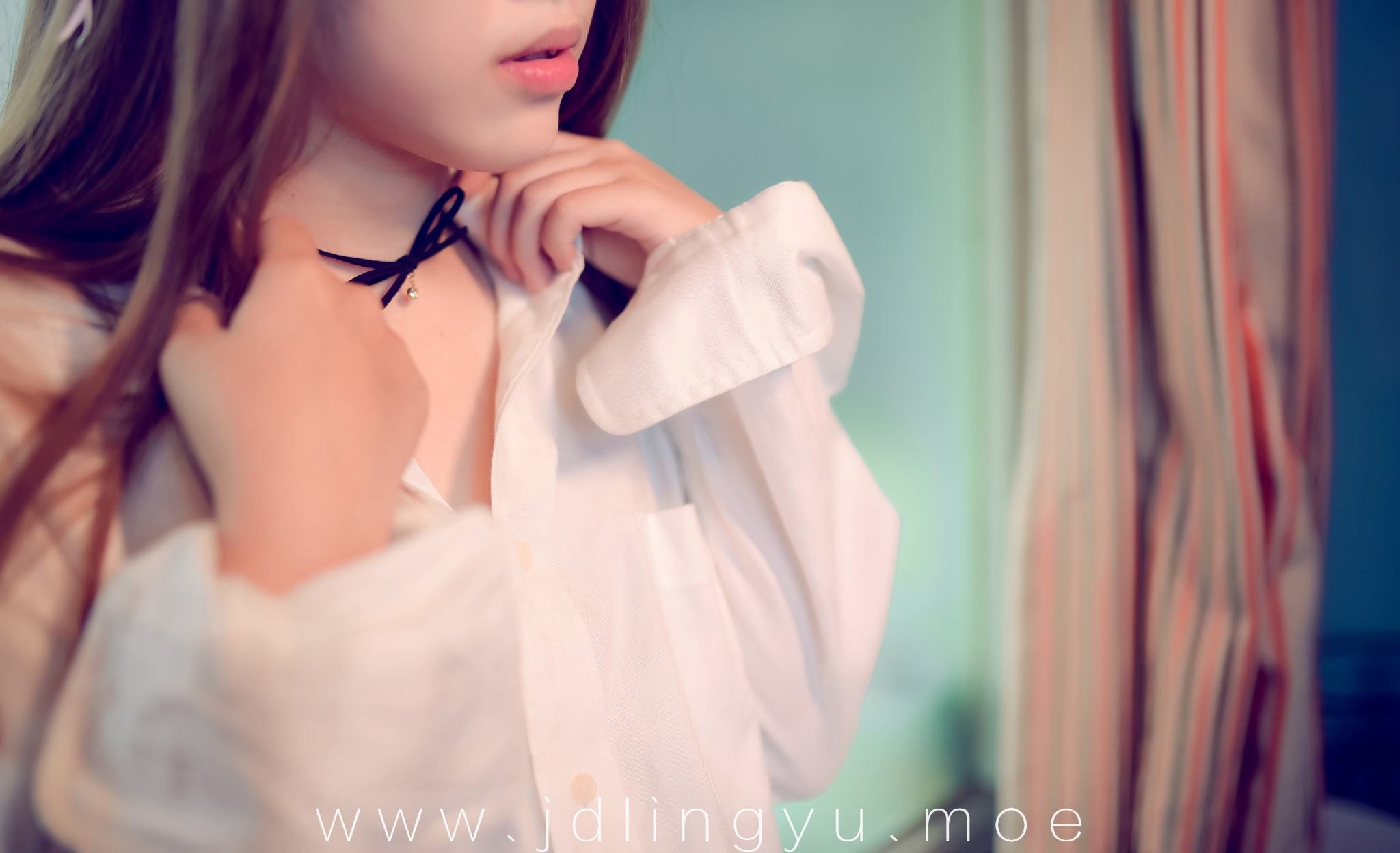 可爱少女甜美可人