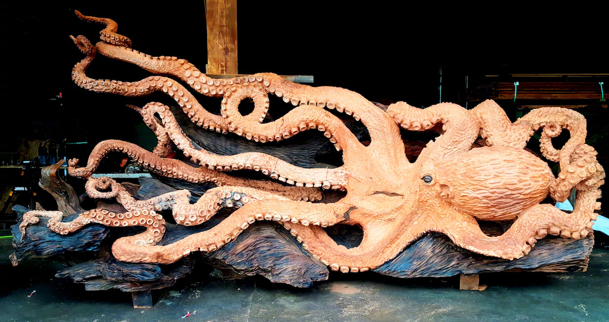 章鱼木雕