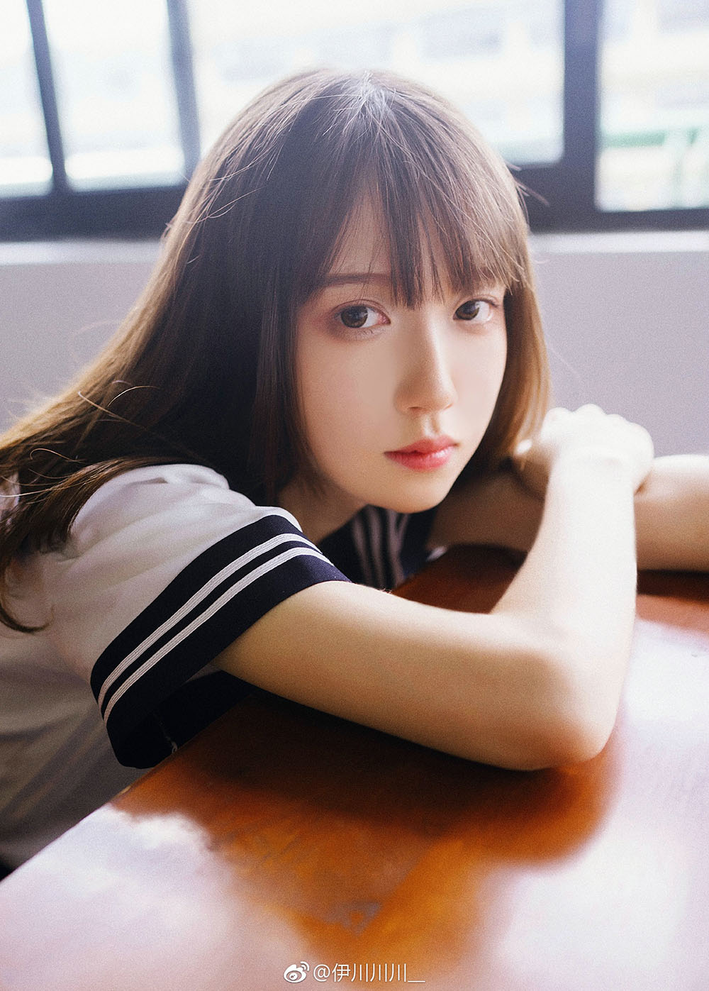 柒月