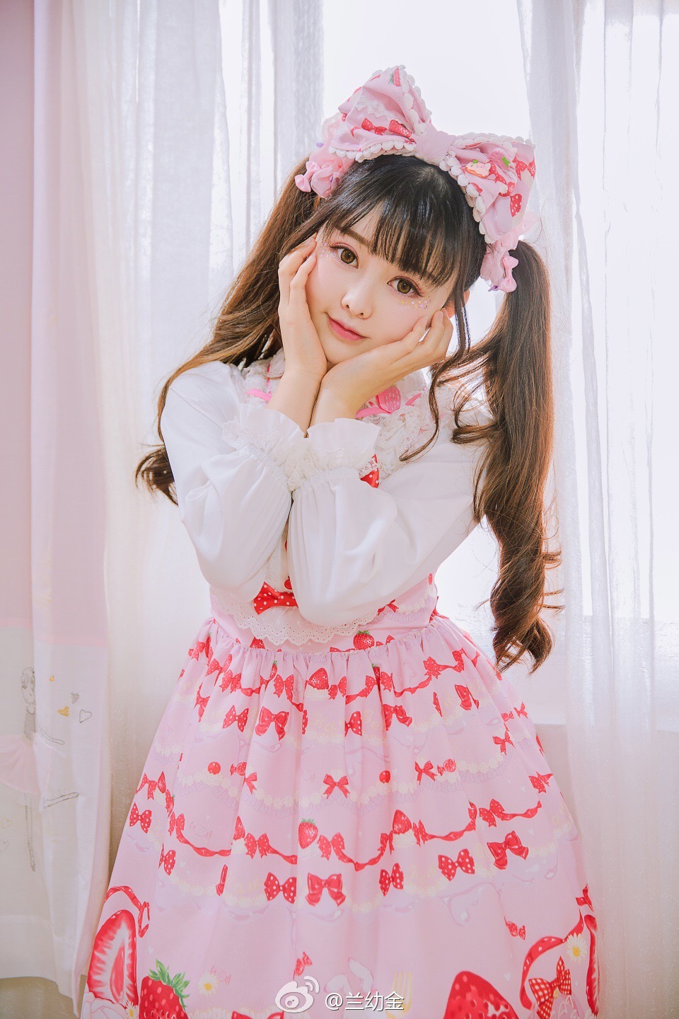 甜甜草莓