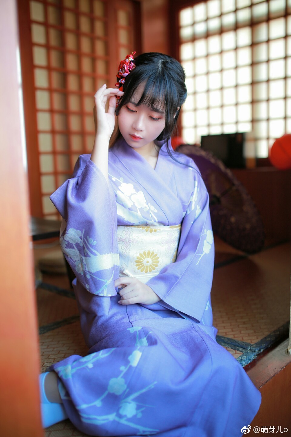 面瘫少女