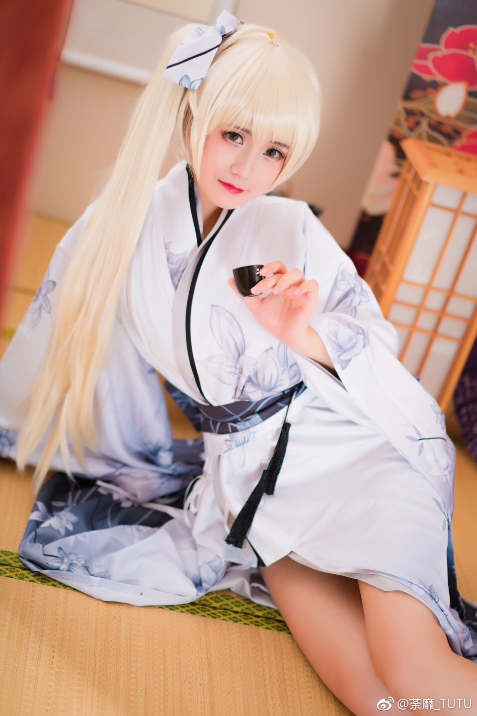 春日野穹美腿诱惑