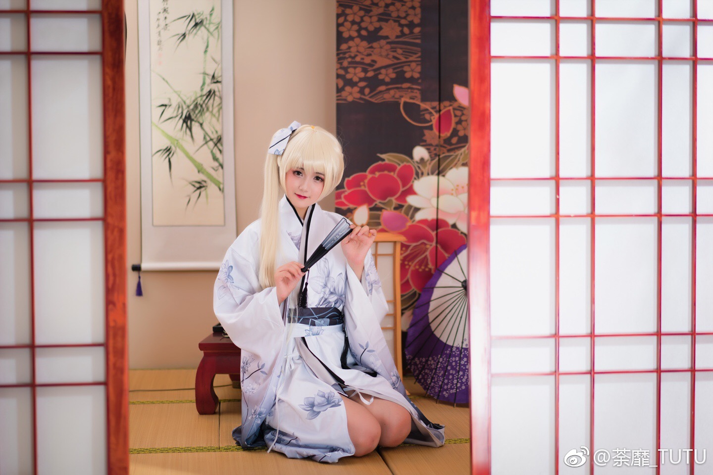 春日野穹美腿诱惑