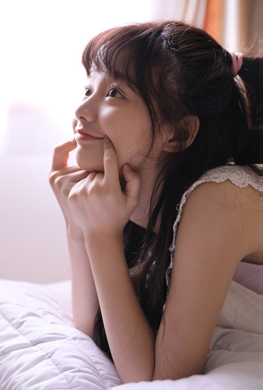 陈思宇 ×《Say Hello》写真集