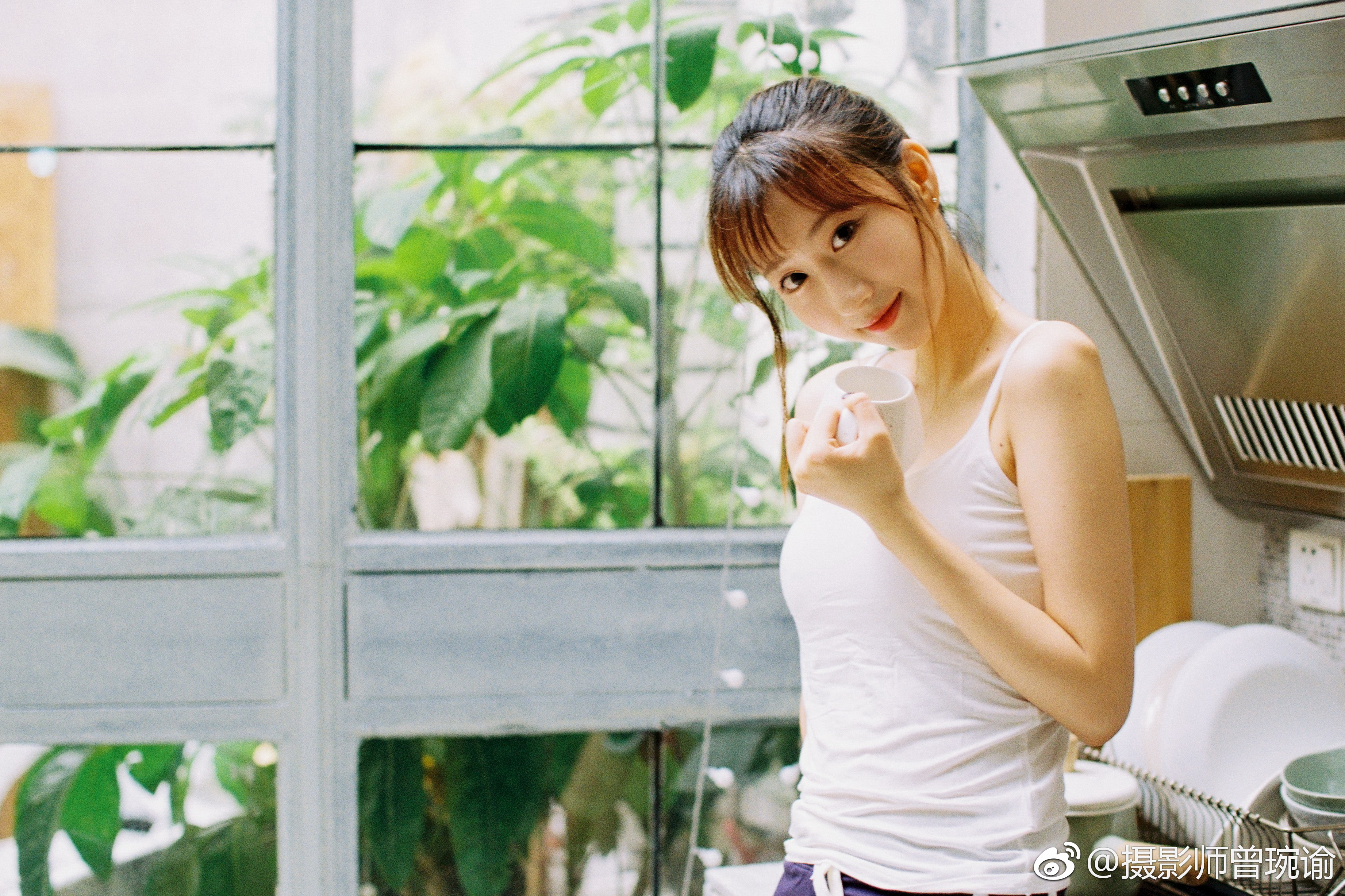 吃瓜妹子