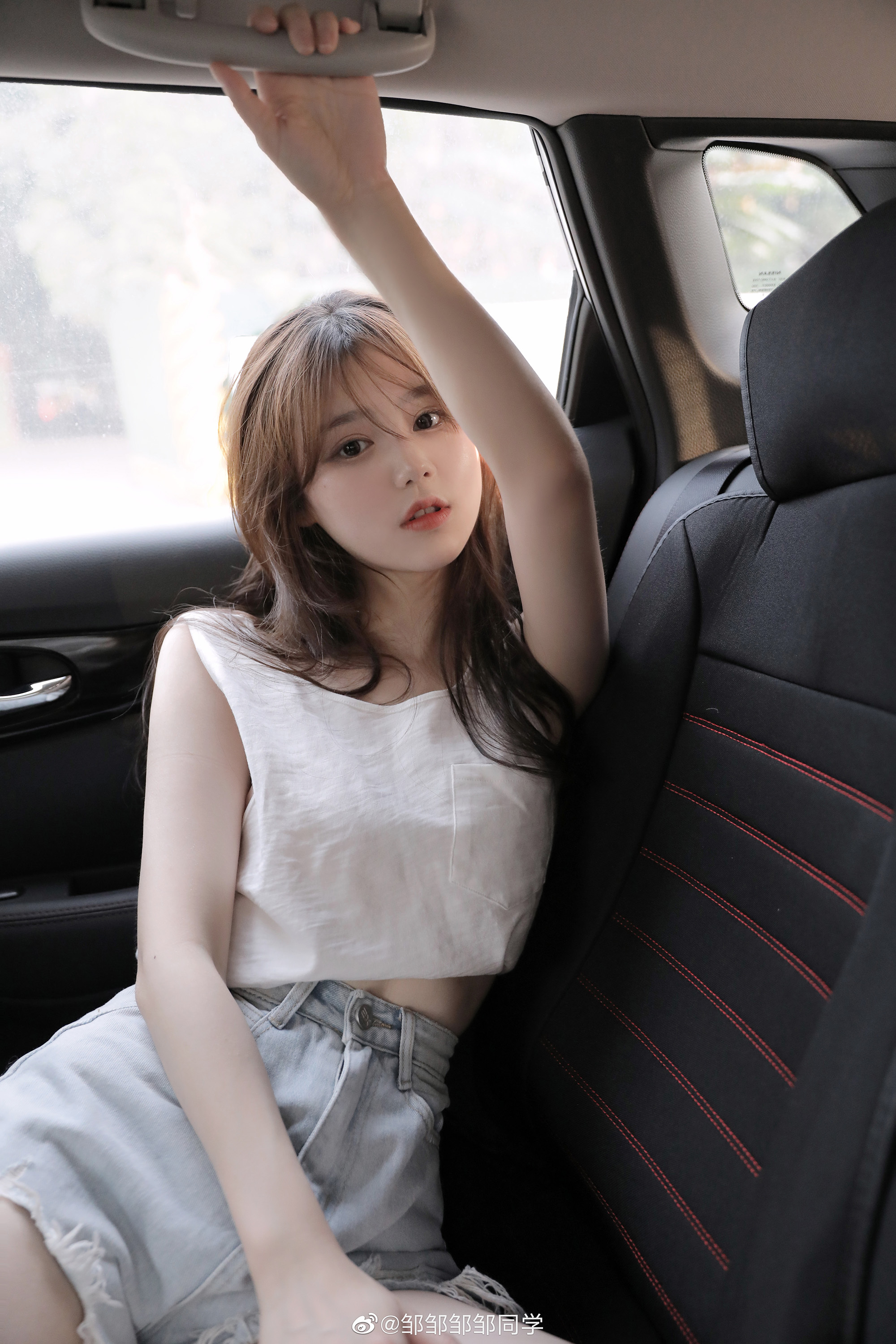 A6f268993ly1ggcxspdybdj23gg56onpm