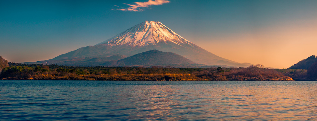 世界各国摄影师捕捉到的富士山