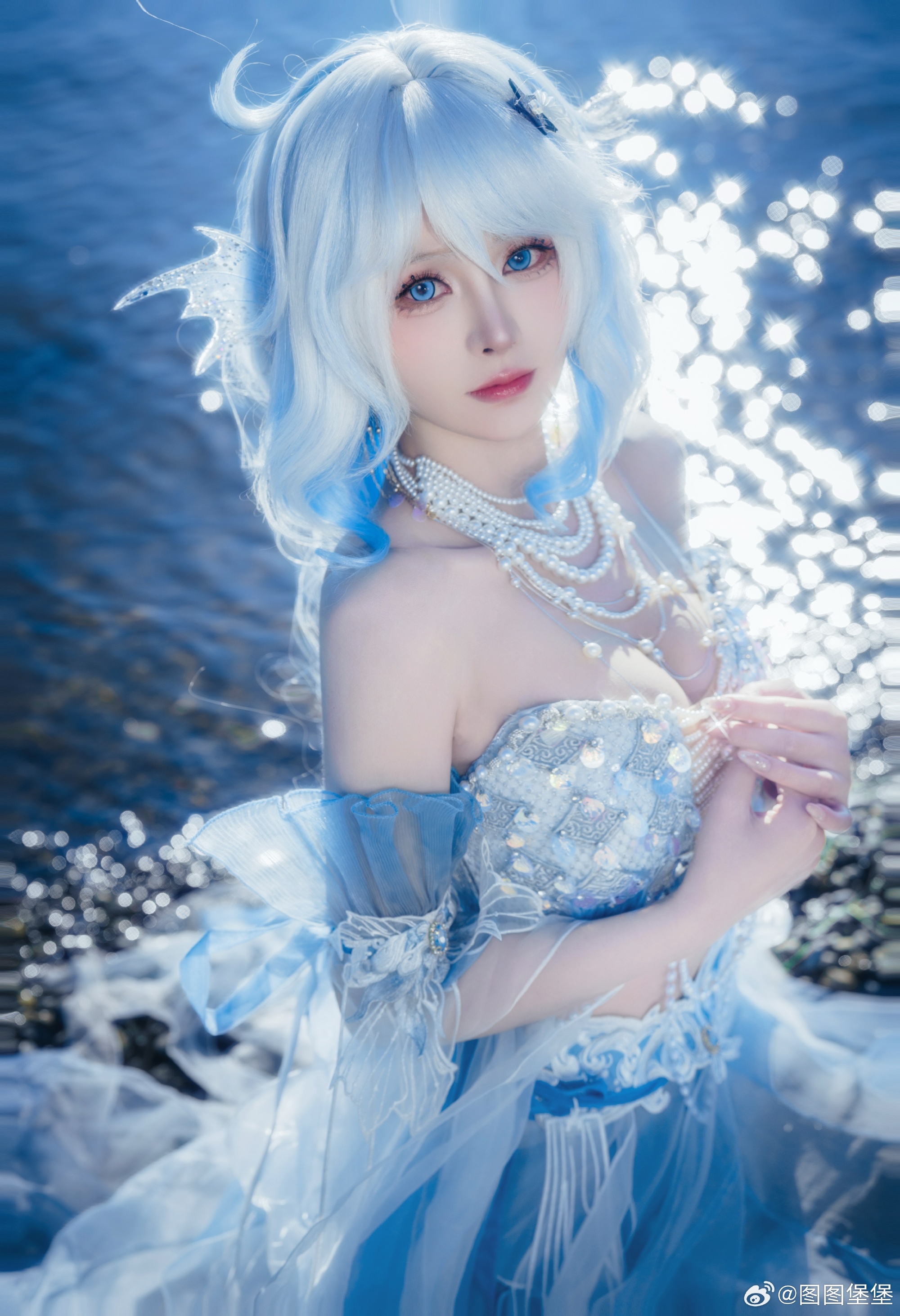 COSPLAY 抓到一只亮闪闪的人鱼芙芙 原神 芙宁娜 芙卡洛斯@图图堡堡 COSPLAY-第7张