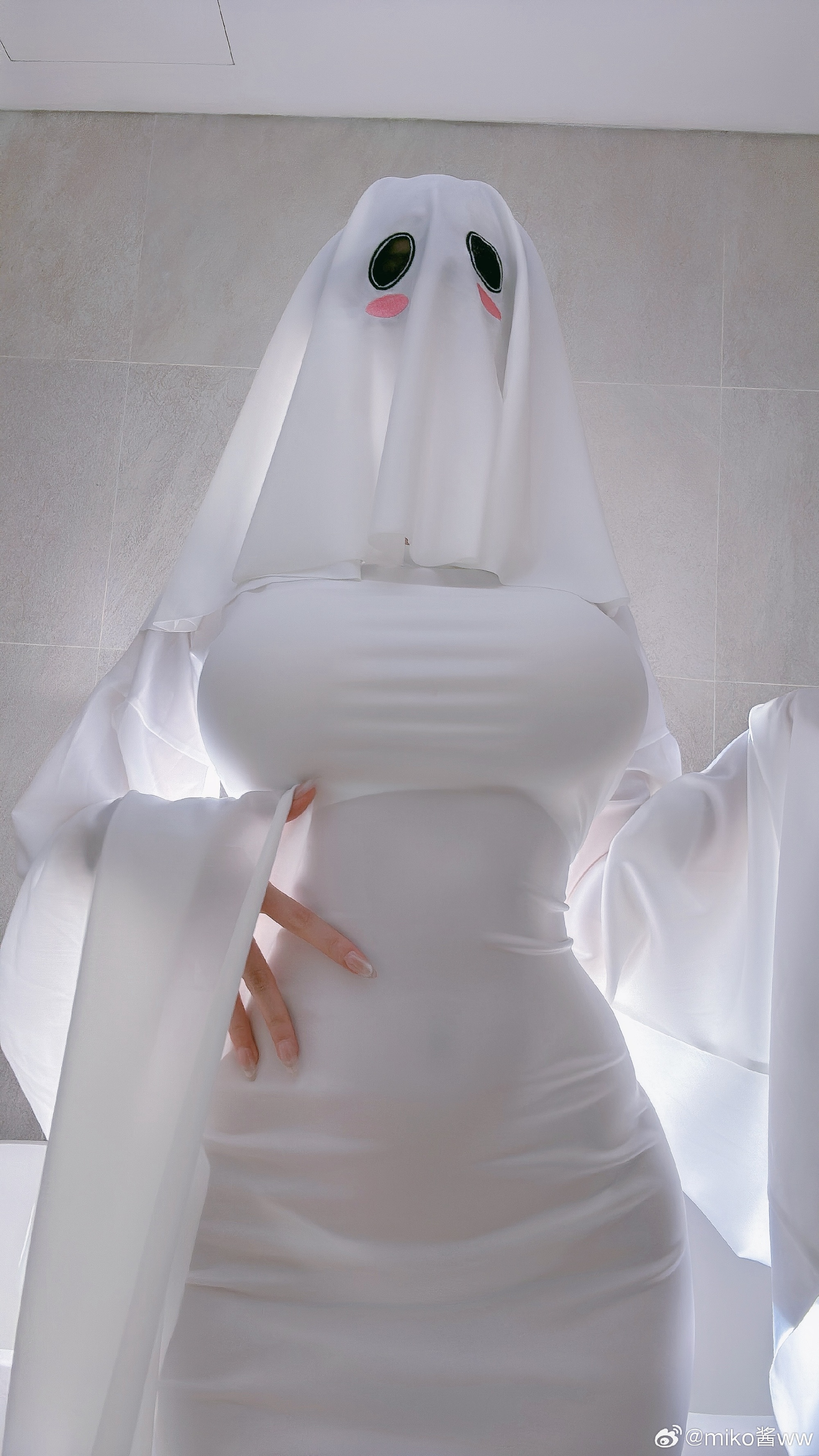 图片[2]-少女写真 小心鬼压床👻@miko酱ww-米哈社