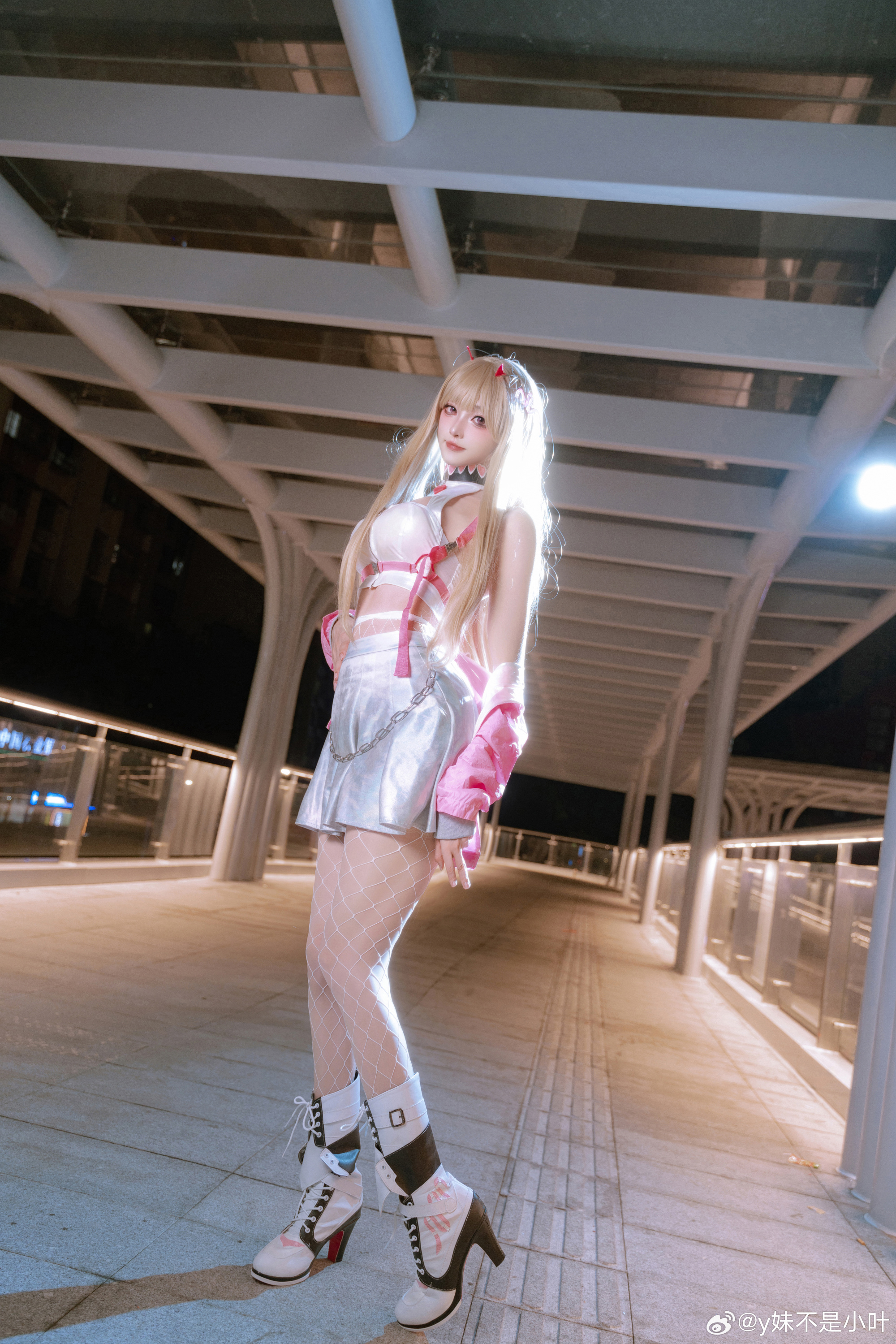 cosplay nikke:胜利女神@y妹不是小叶 COSPLAY-第7张