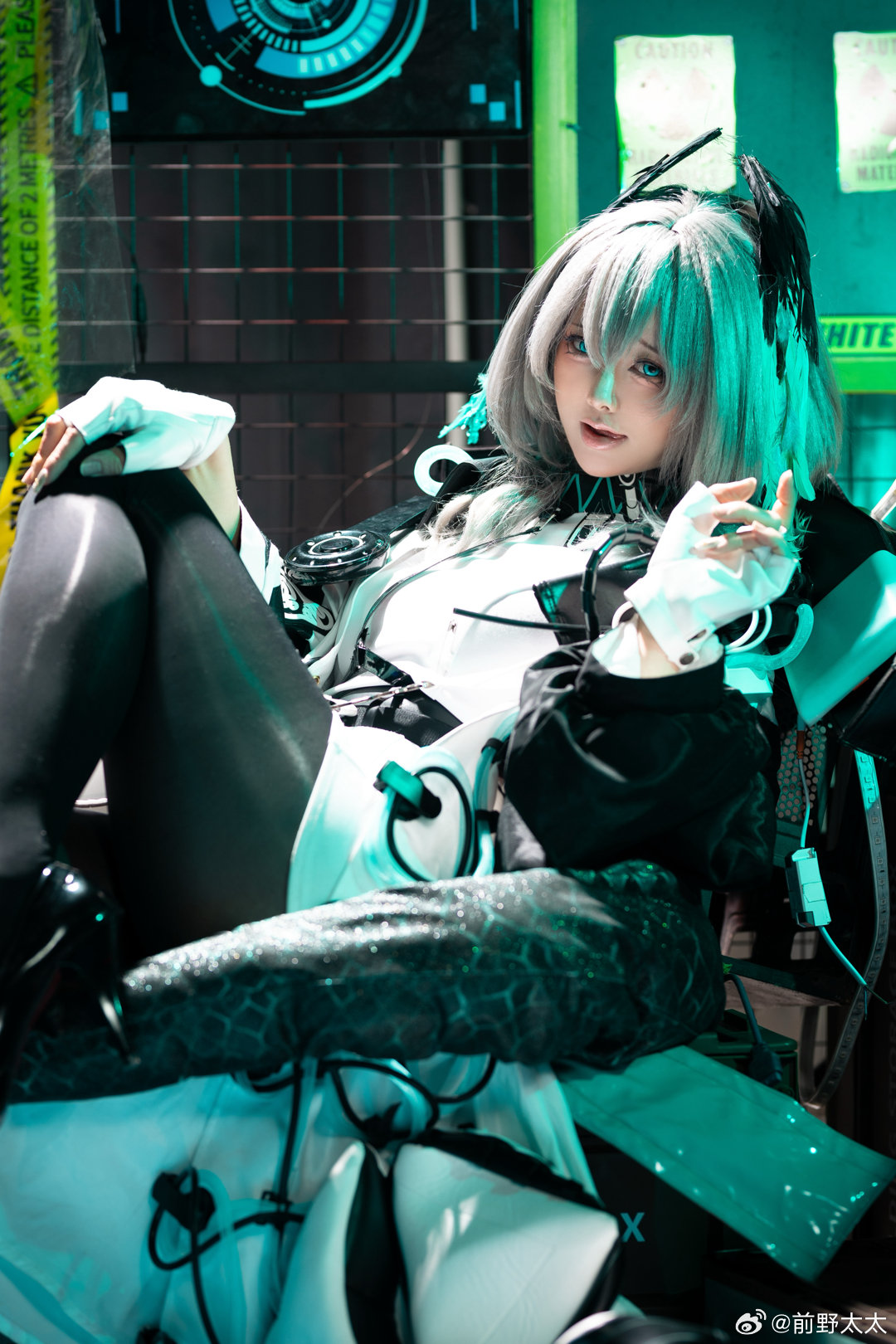 COSPLAY 🐍博士，脸怎么红了？明日方舟 霍尔海雅@前野太太 COSPLAY-第14张