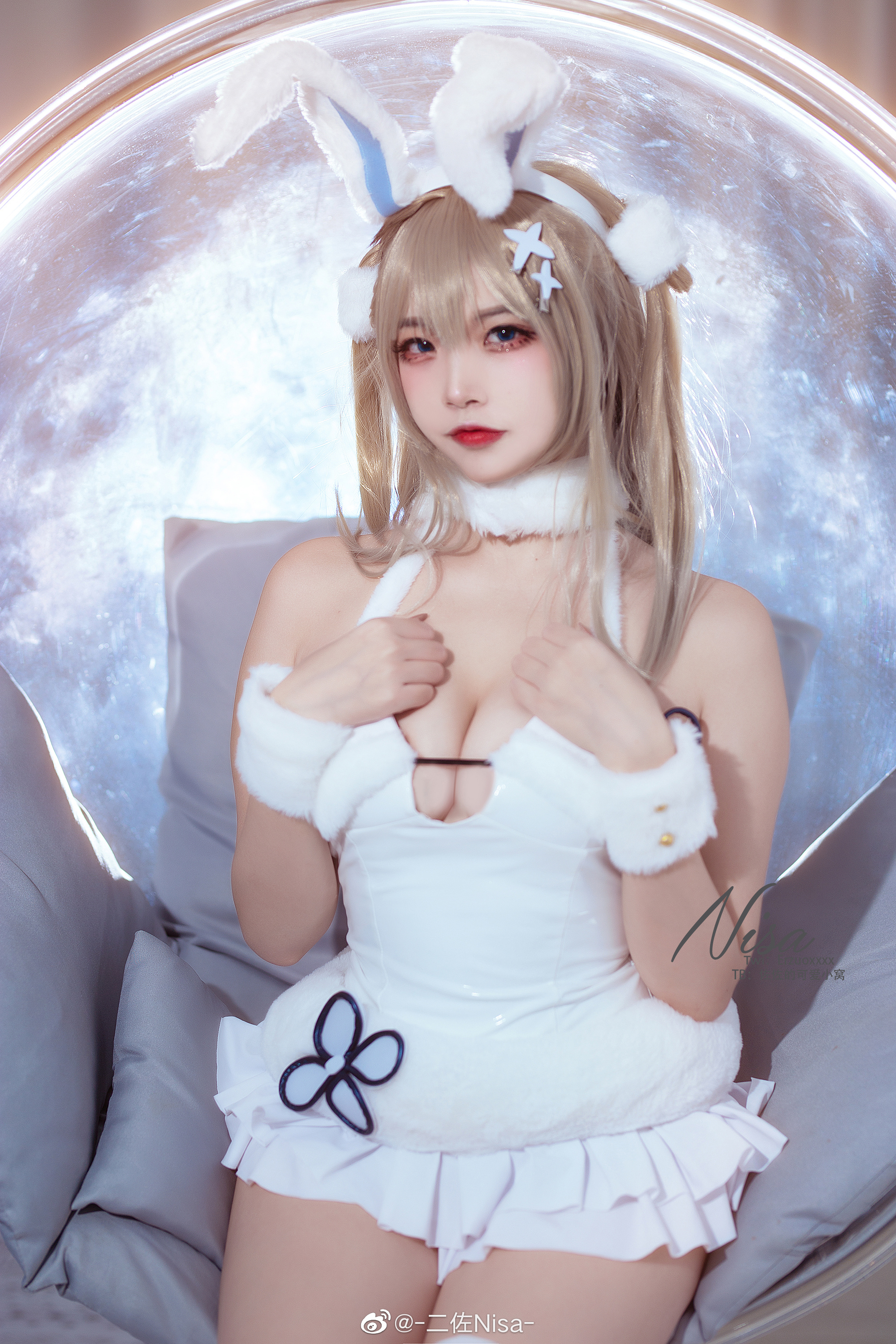 怎么了,指挥官大人?这身装扮…?@-二佐Nisa-