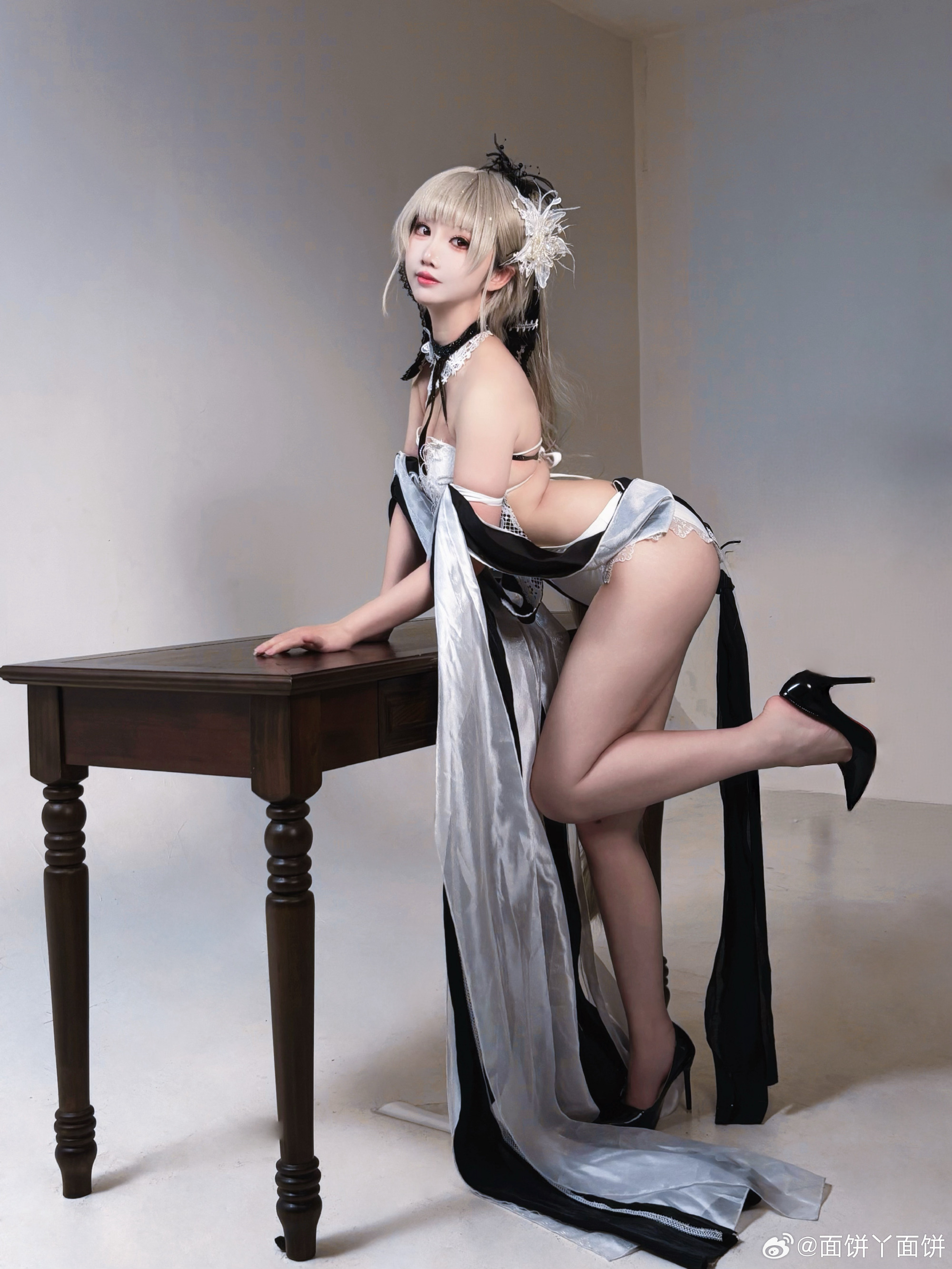 cosplay 指挥官，快评价一下可畏身上这件衣服好不好看！碧蓝航线 @面饼丫面饼 COSPLAY-第7张