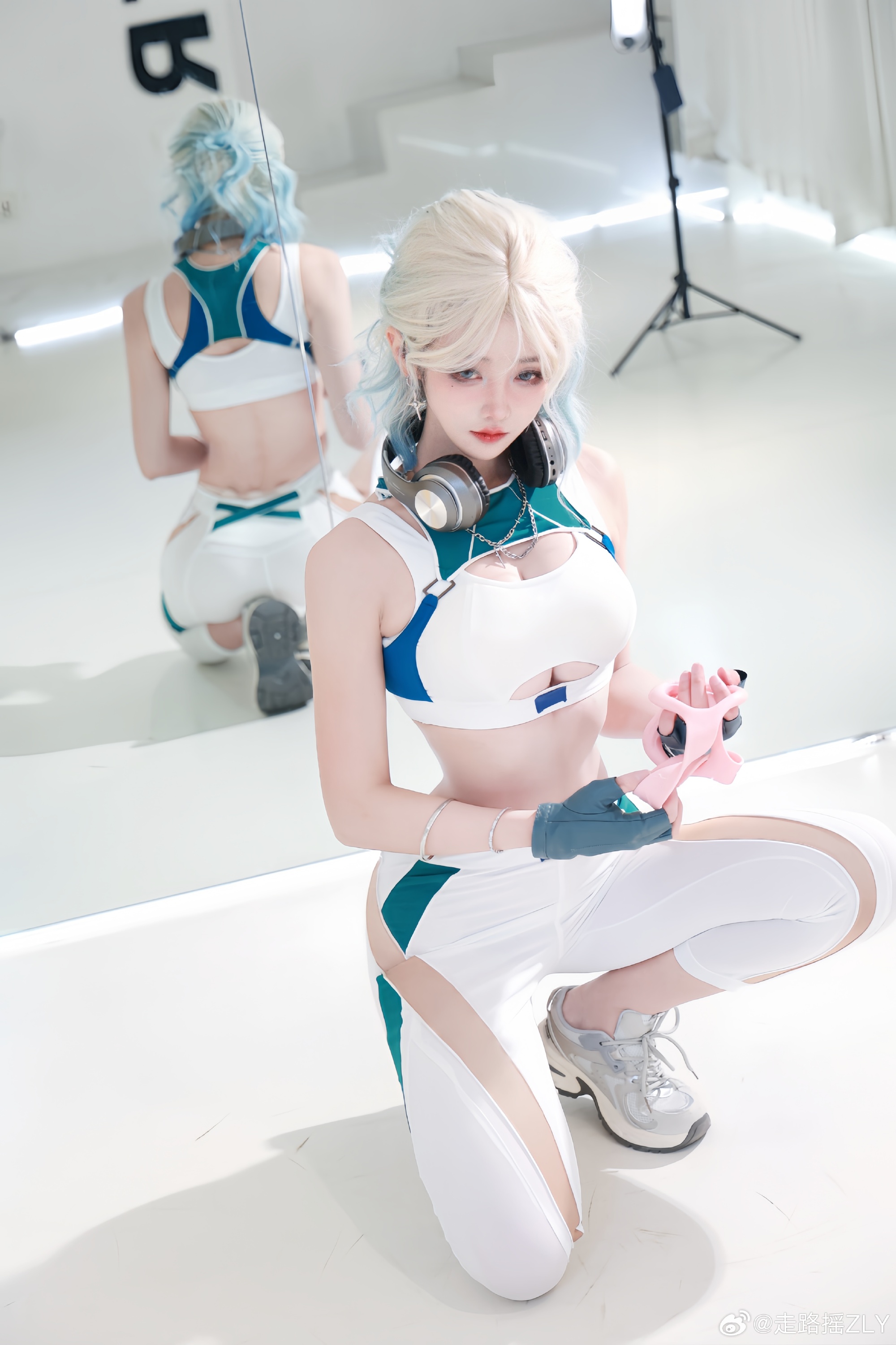 跟着我的节奏呼吸。@走路摇ZLY COSPLAY-第3张