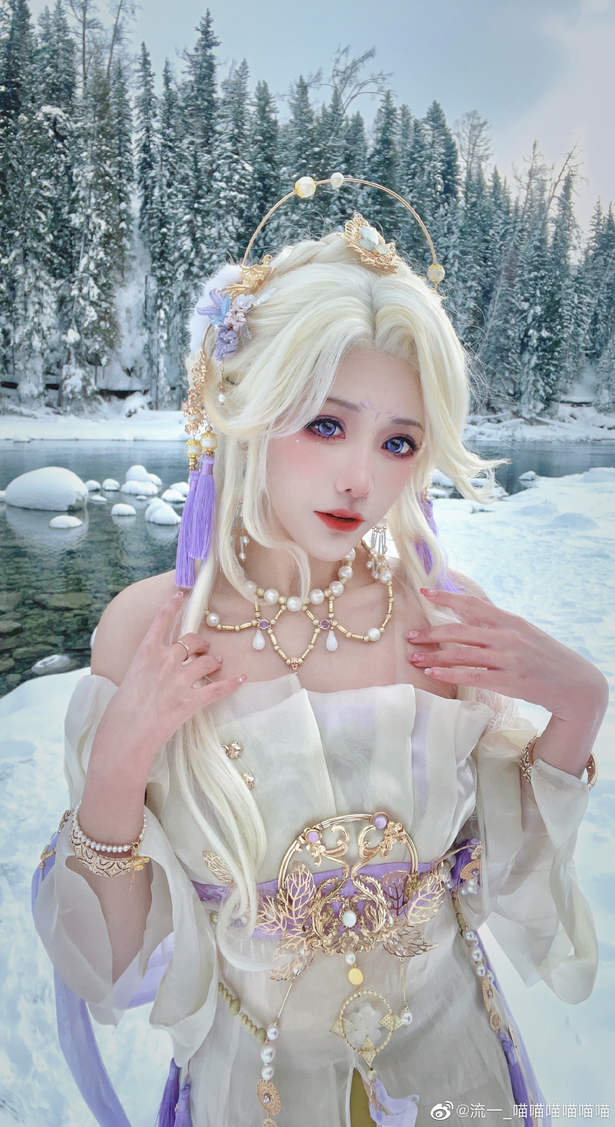 雪山，蓝天，和快冻死的美女 永劫无间@流一_喵喵喵喵喵喵