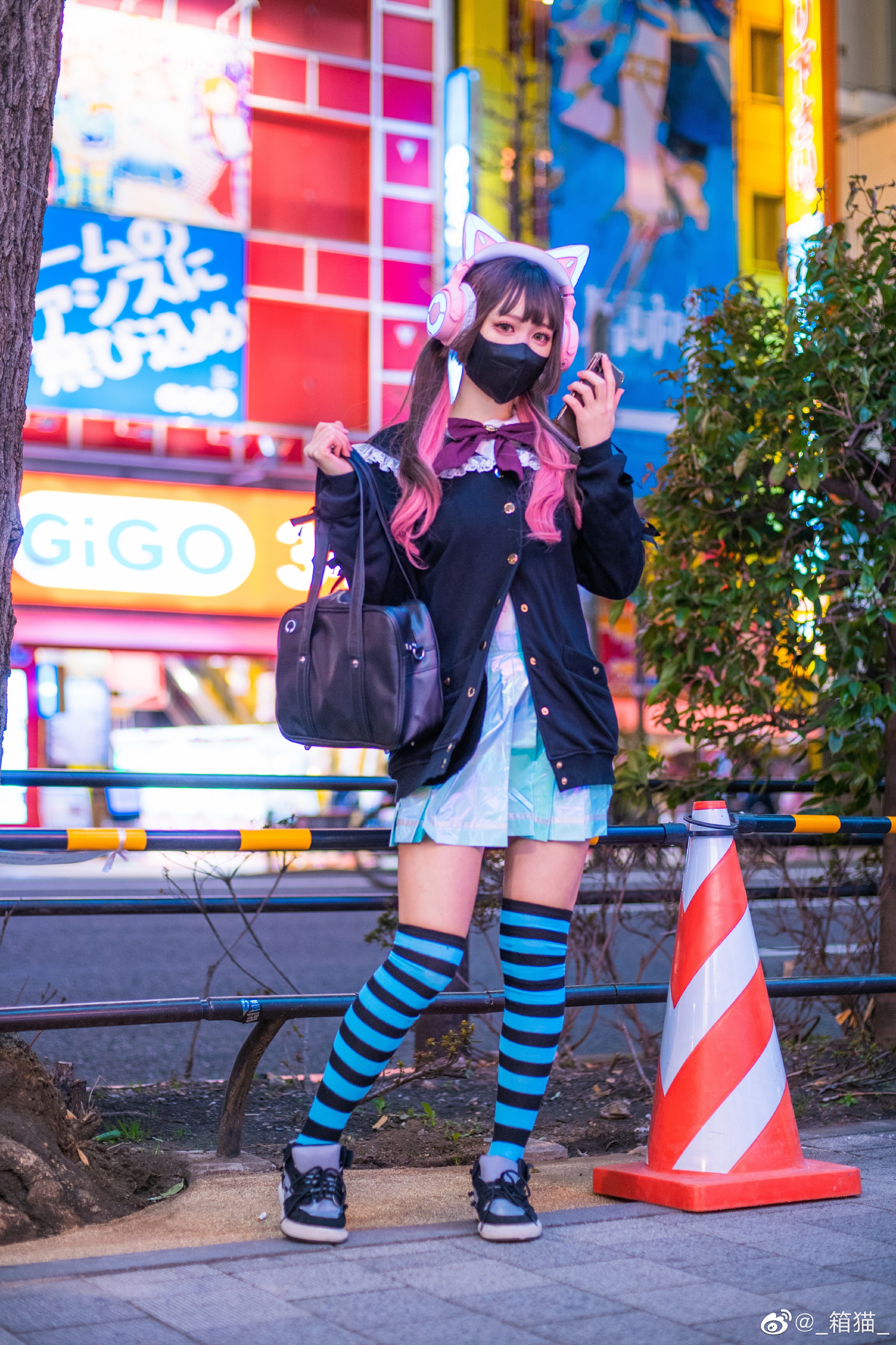 猫耳少女in秋叶原 ​​​@_箱猫_