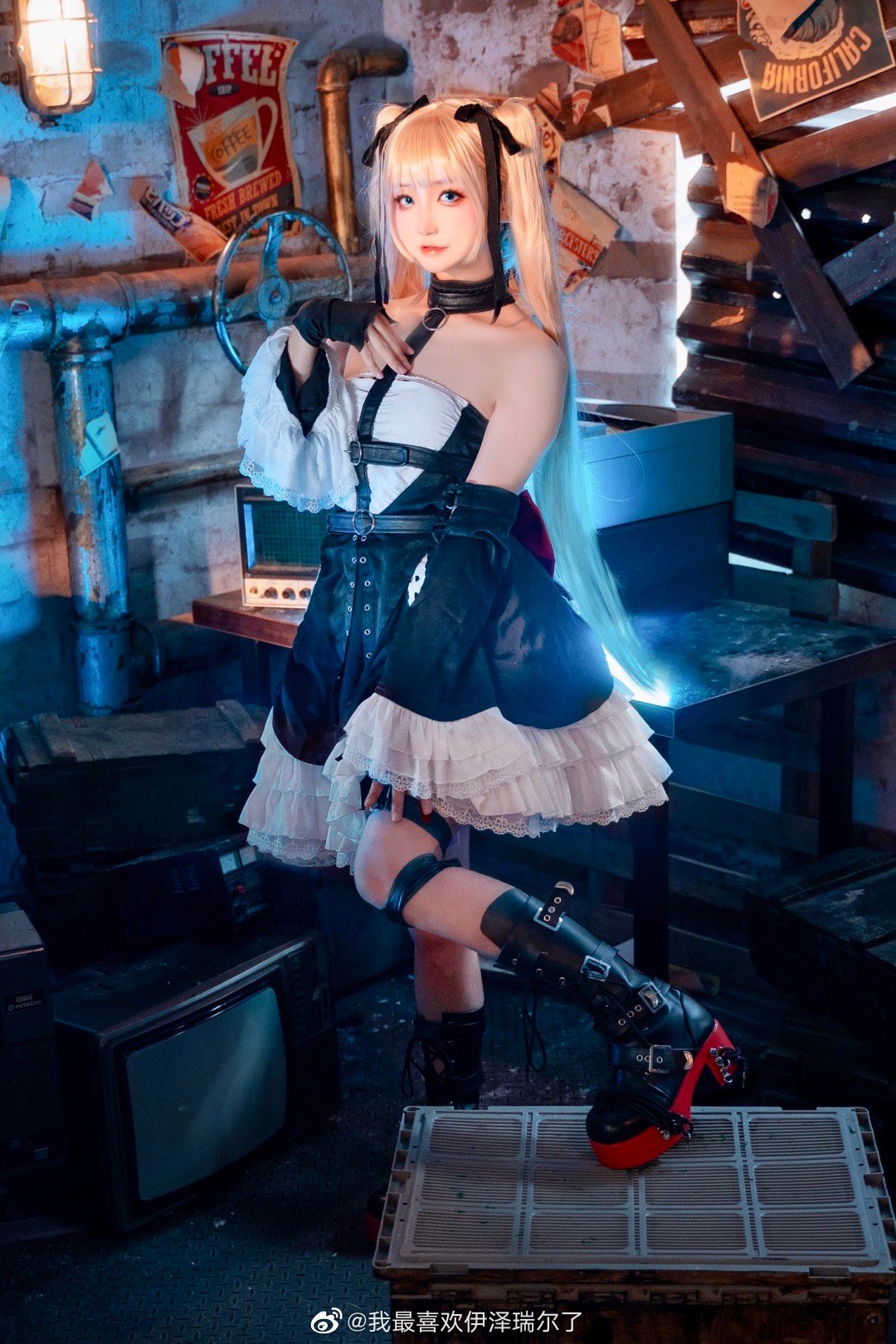 您好！那个~应该怎么称呼您比较好了？玛丽萝丝@我最喜欢伊泽瑞尔了