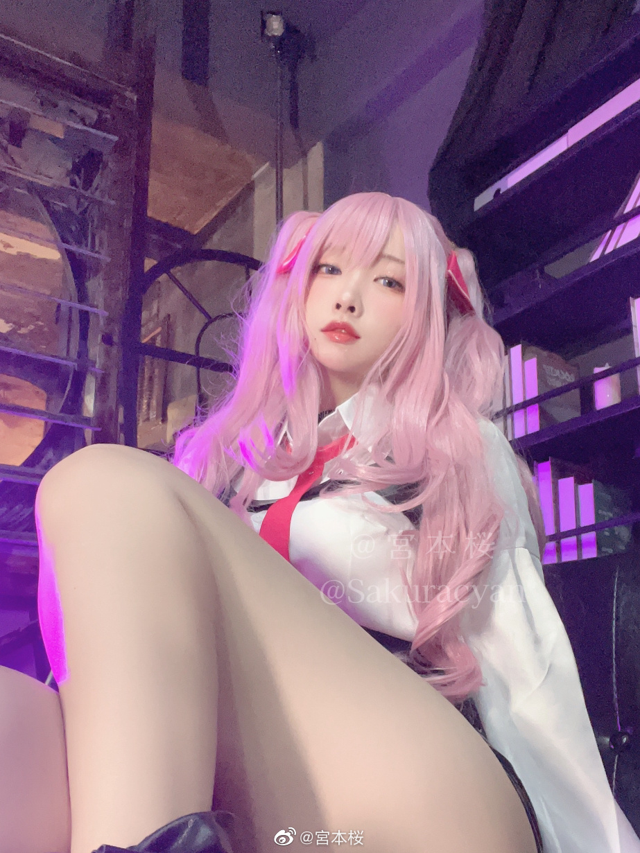 没别的 就是问问看这个尤妮能不能发 nikke@宮本桜