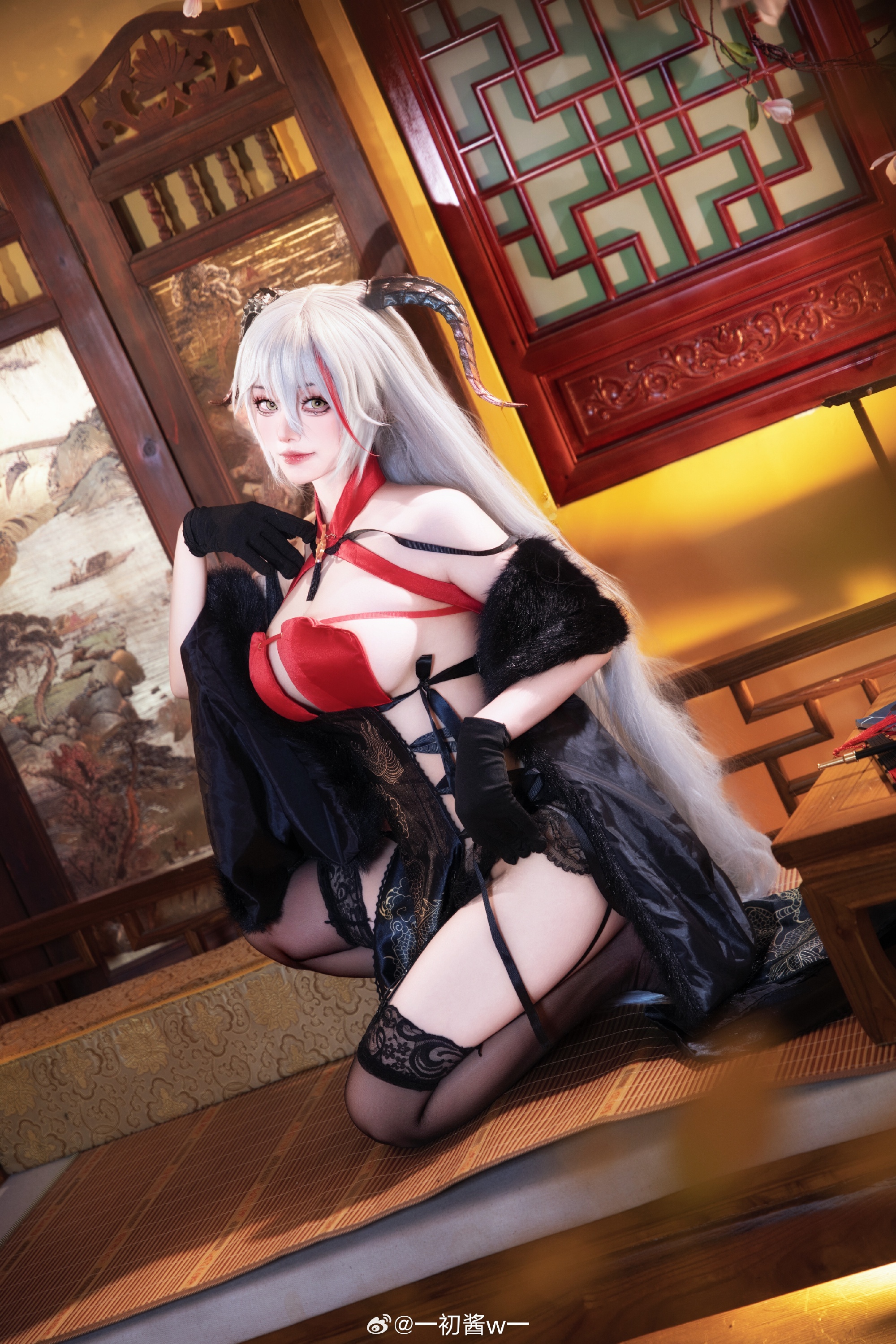 COSPLAY 碧蓝航线 是埃吉尔的新年旗袍哦，喜欢吗？❤️@一初酱w一 COSPLAY-第2张