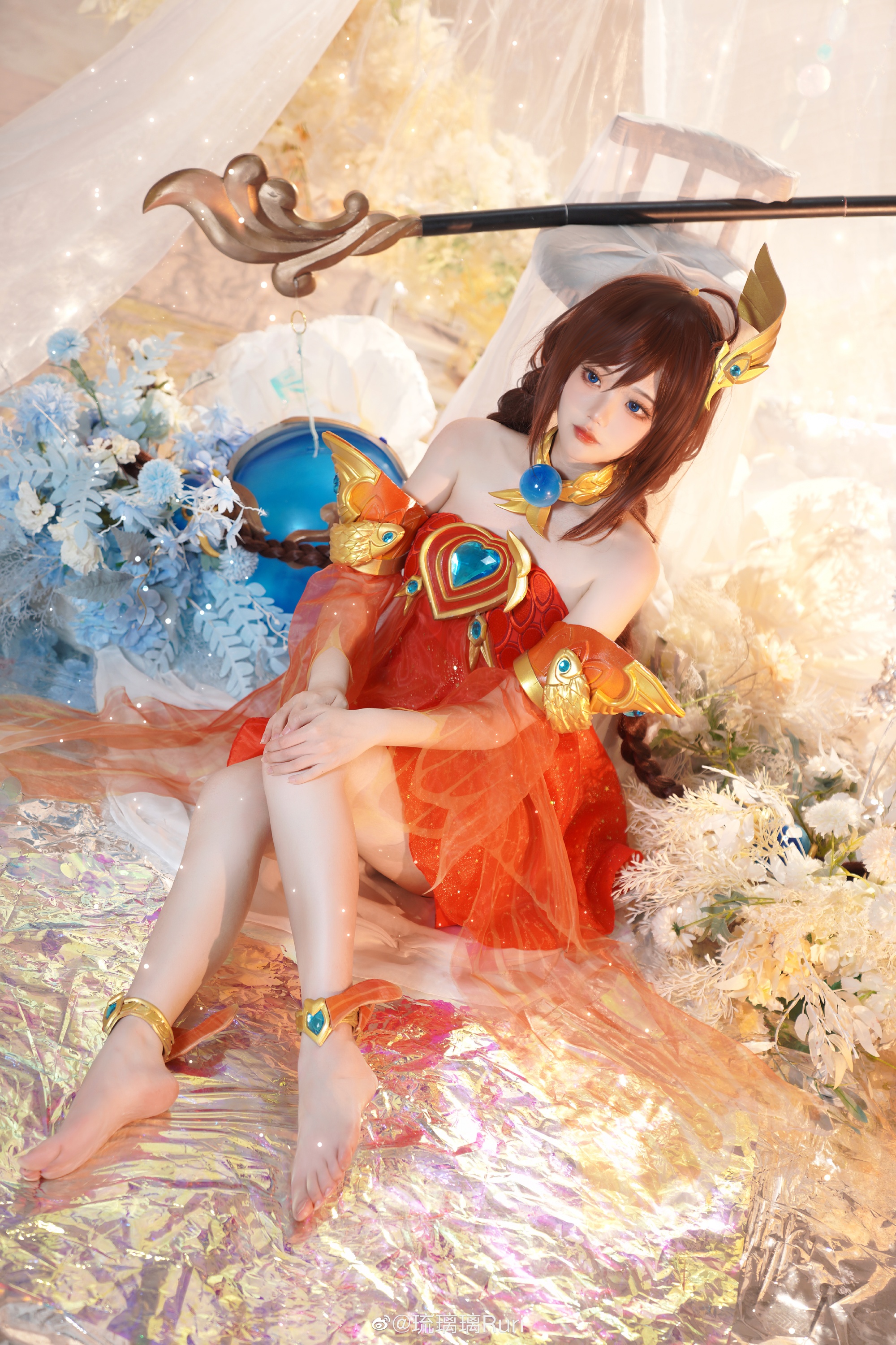 潮水中 沉默着被遗忘的名字 他们溺死于 自作多情的泡沫 王者荣耀 大乔@琉璃璃Ruri