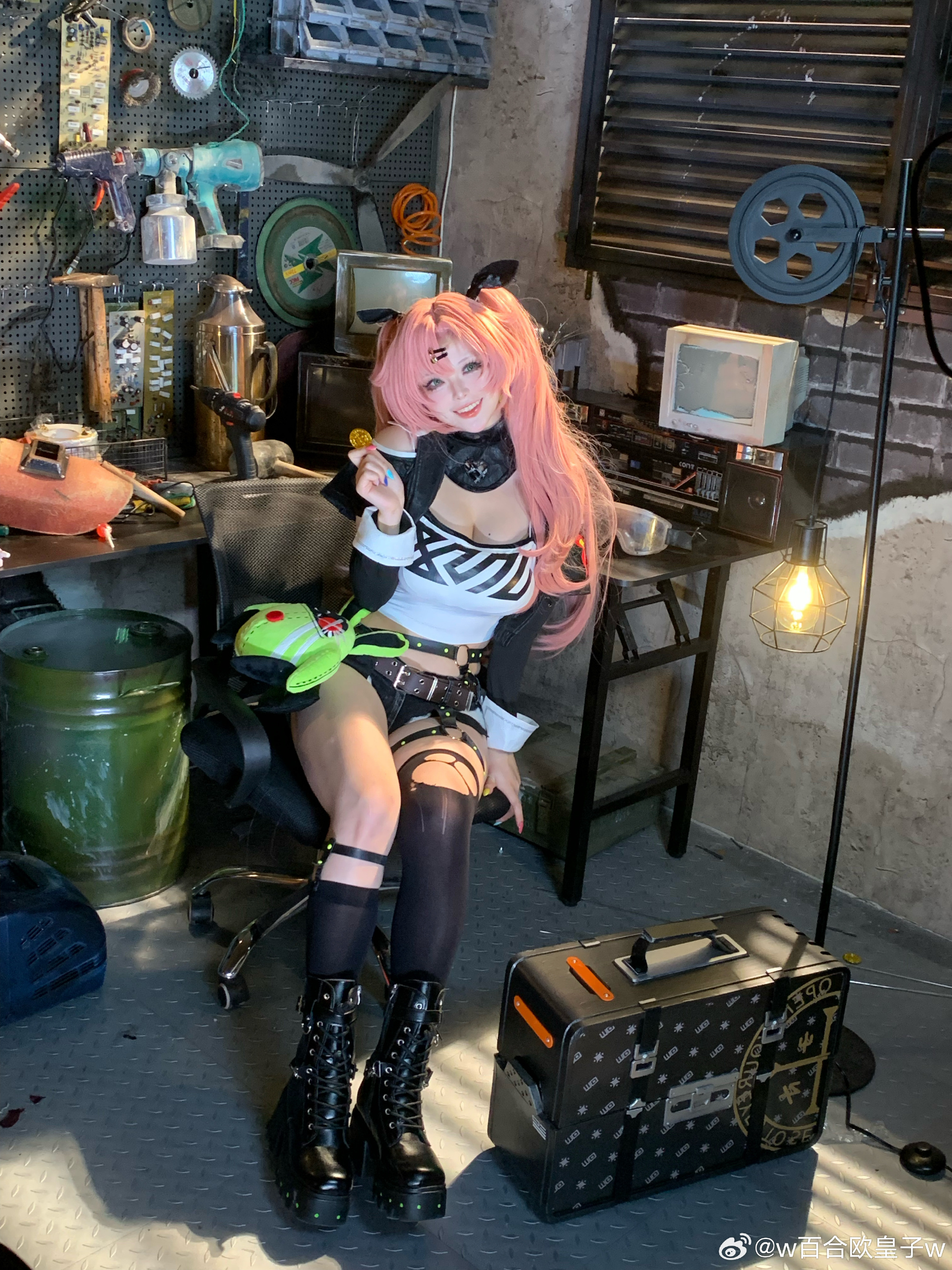 COSPLAY 想起来一直忘发了！ 绝区零 妮可@w百合欧皇子w COSPLAY-第2张